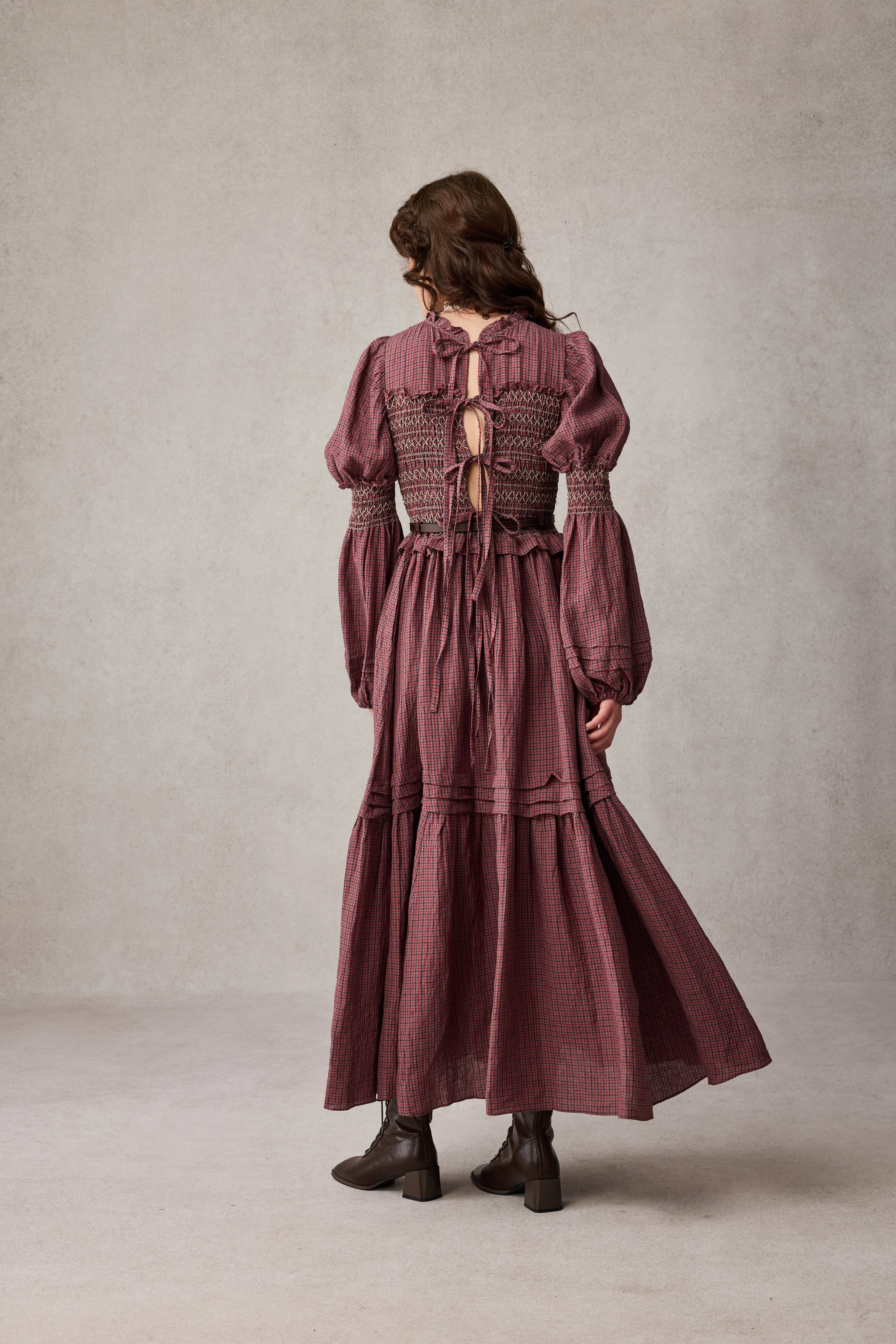 Jane 33 |Edward Smocking Linen Dress Chemise - Image 7