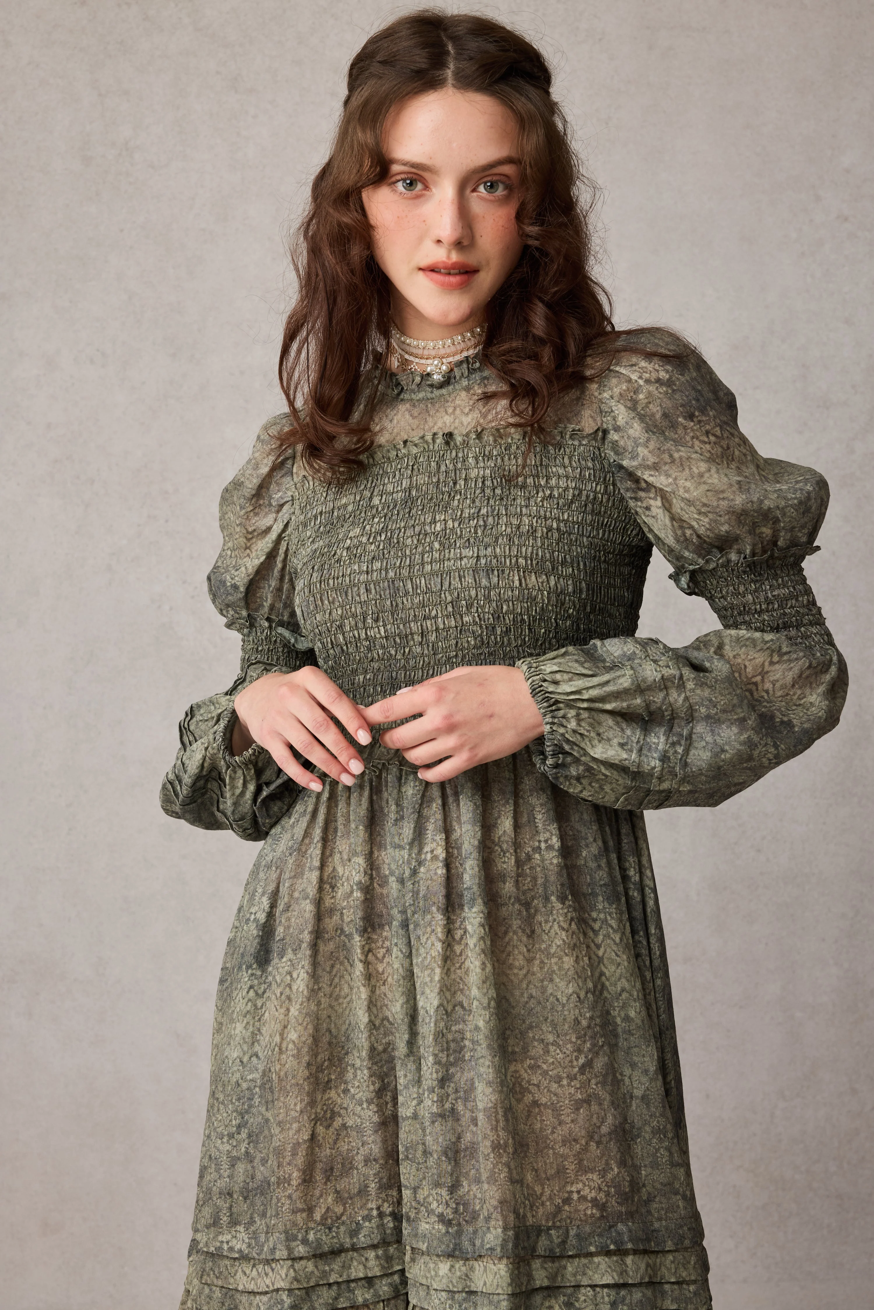 Jane 33 |Edward Smocking Linen Dress Chemise - Image 4