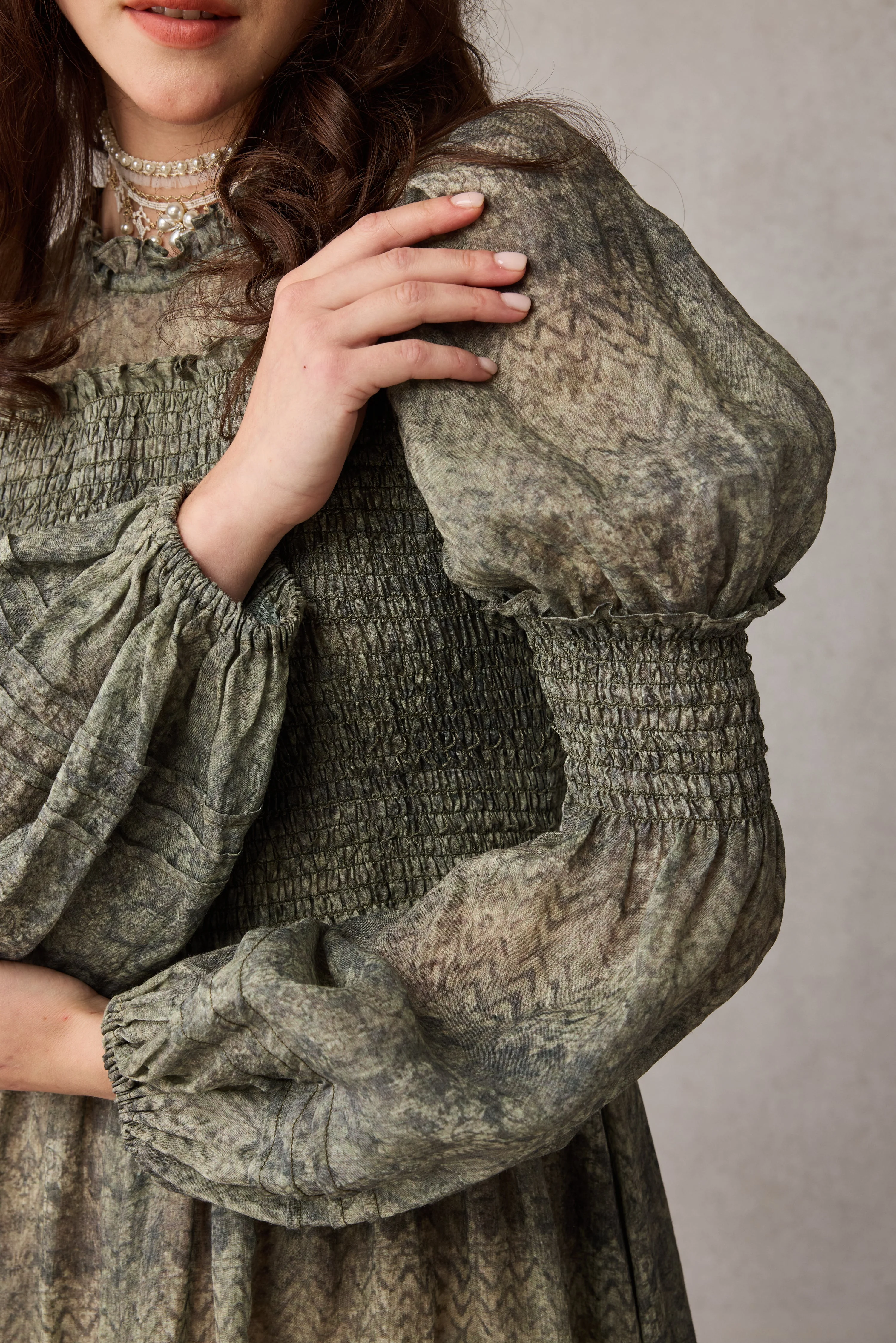 Jane 33 |Edward Smocking Linen Dress Chemise - Image 5