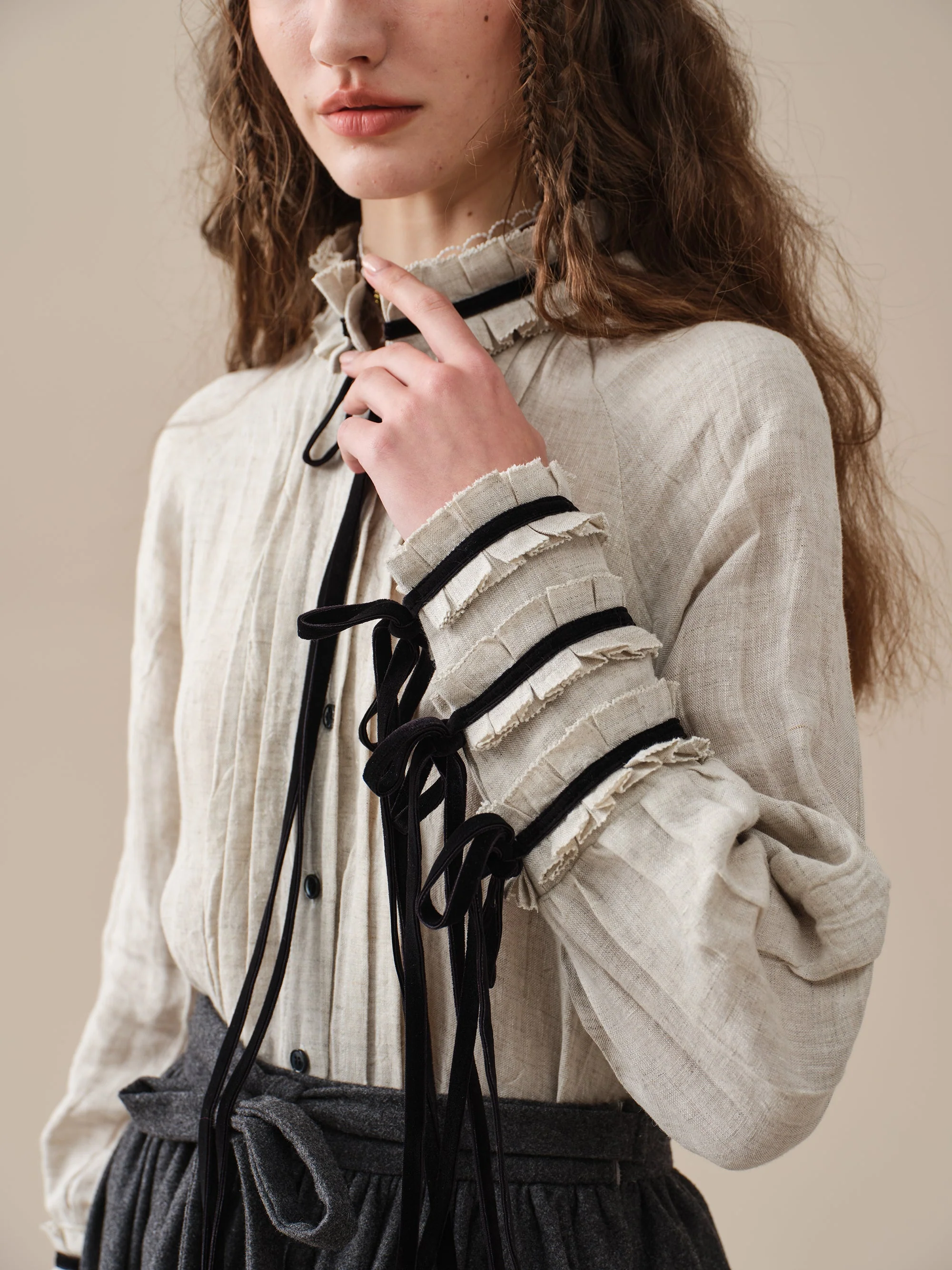 Ronan 19|longsleeved linen shirt - Image 11