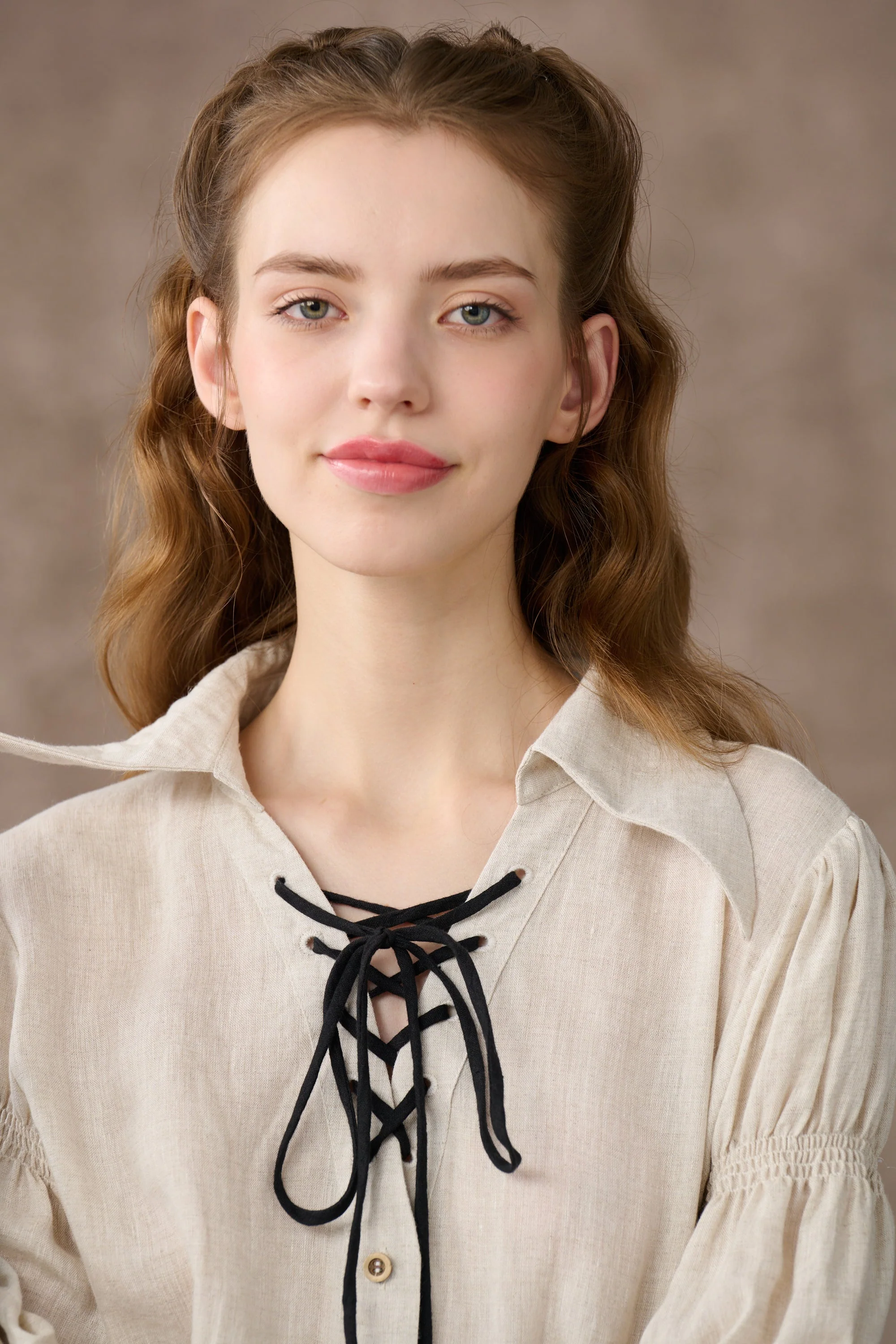 SARAH 17 | LACE-UP LINEN SHIRT - Image 7