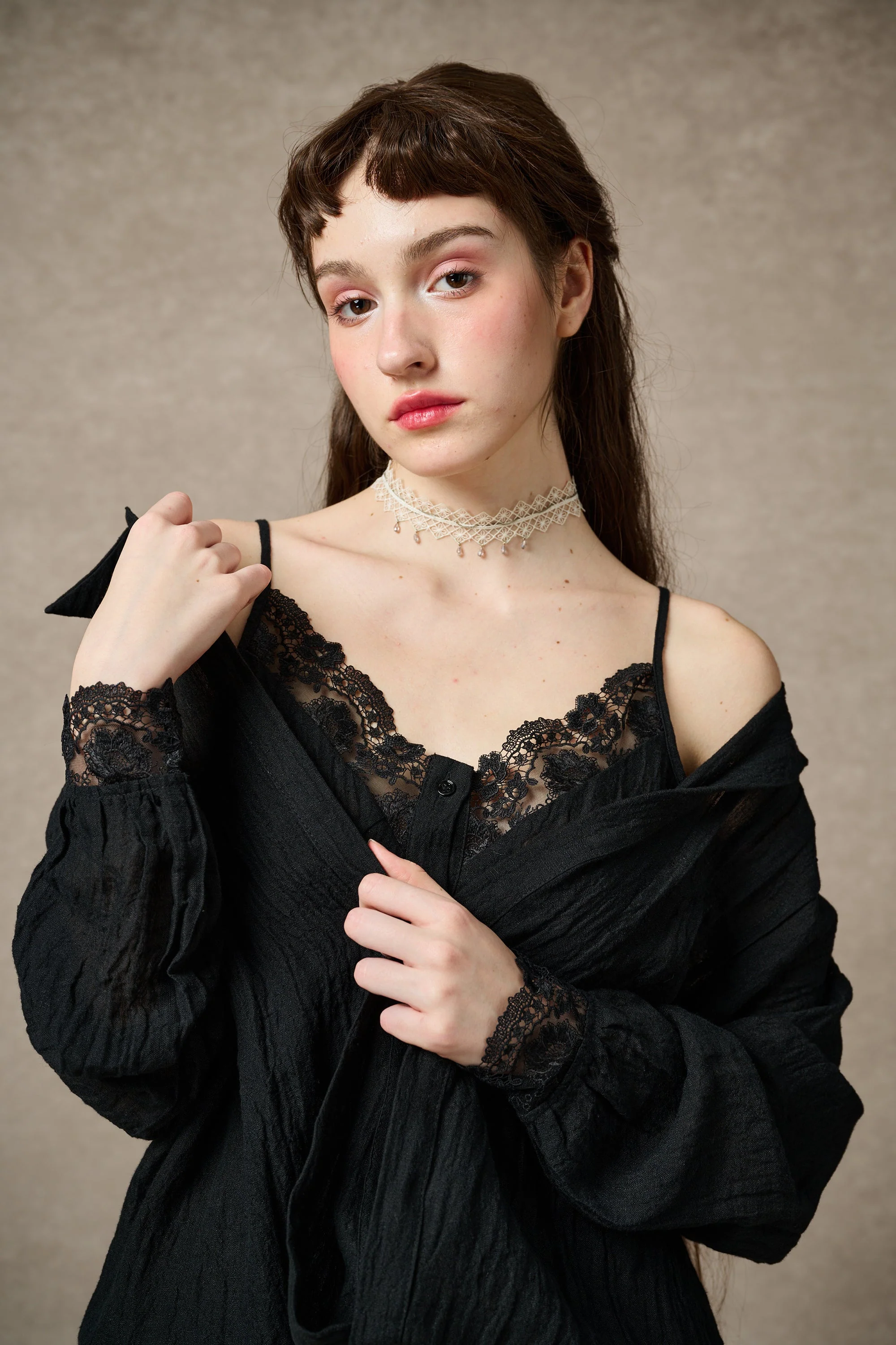 Tiffany 16 |Linen Layers Shirt - Image 13
