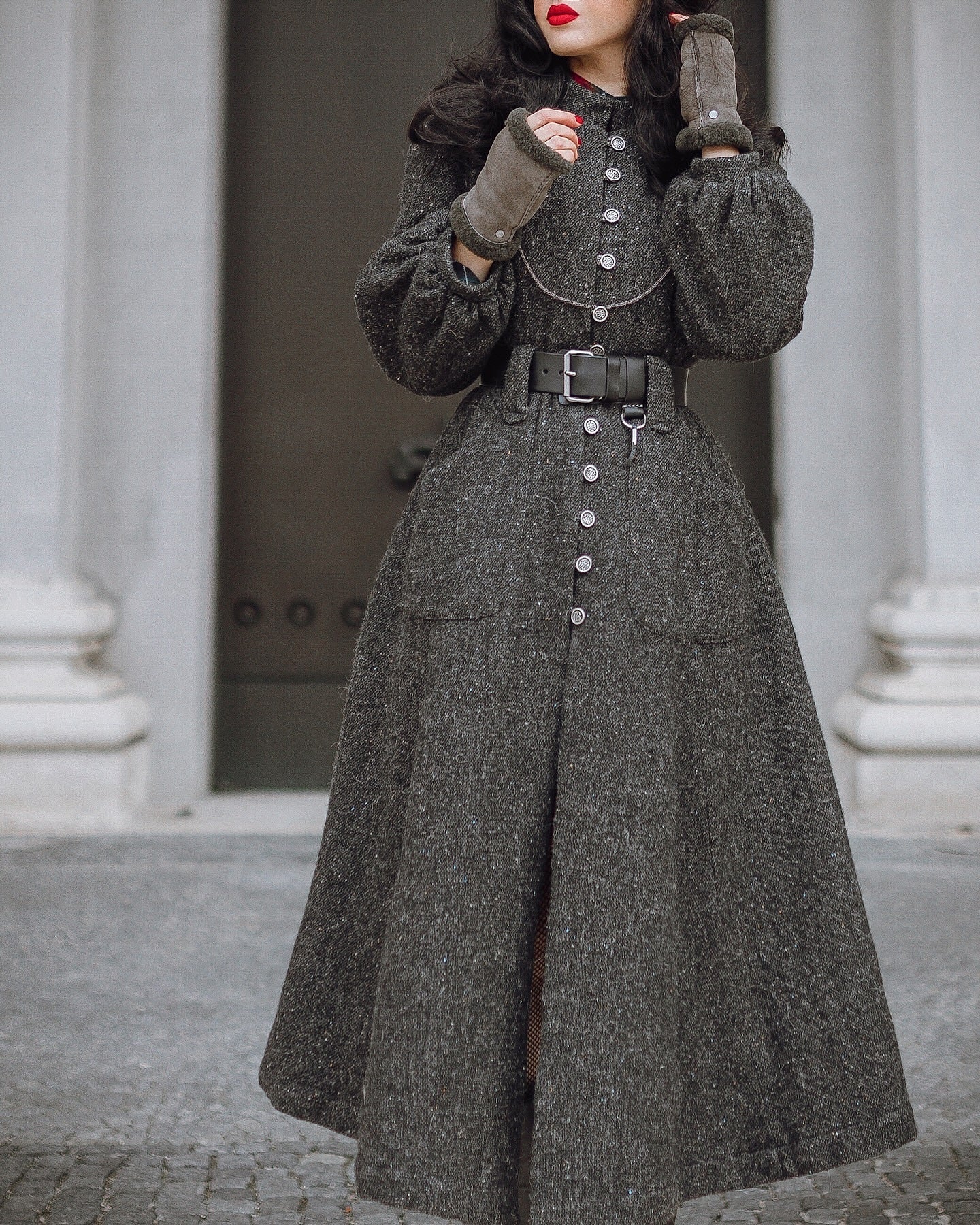 Margaret 25|100% wool buttoned down coat - Image 28