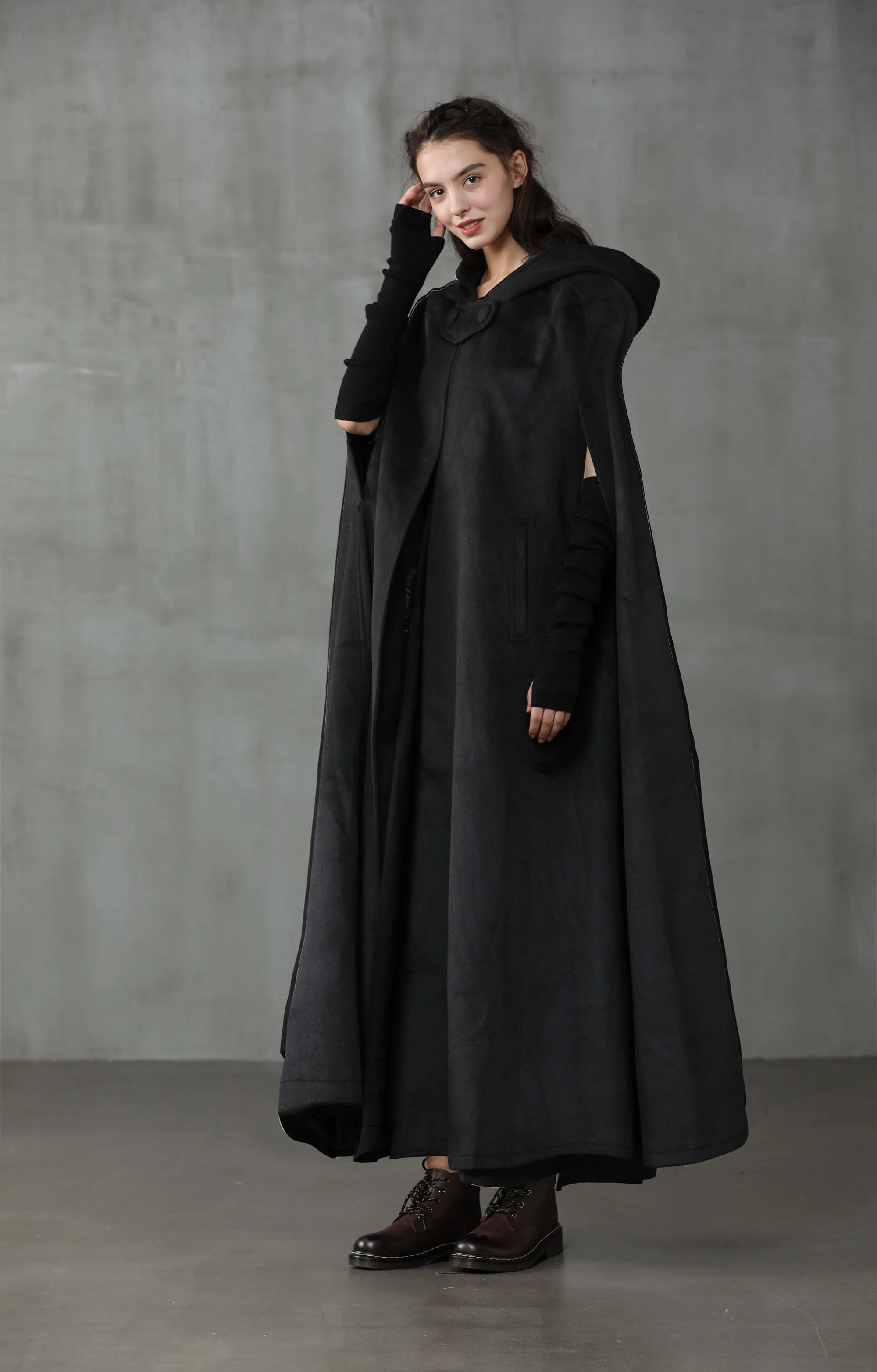 Outlander 2020 | 100% Wool Cloak Coat - Image 15