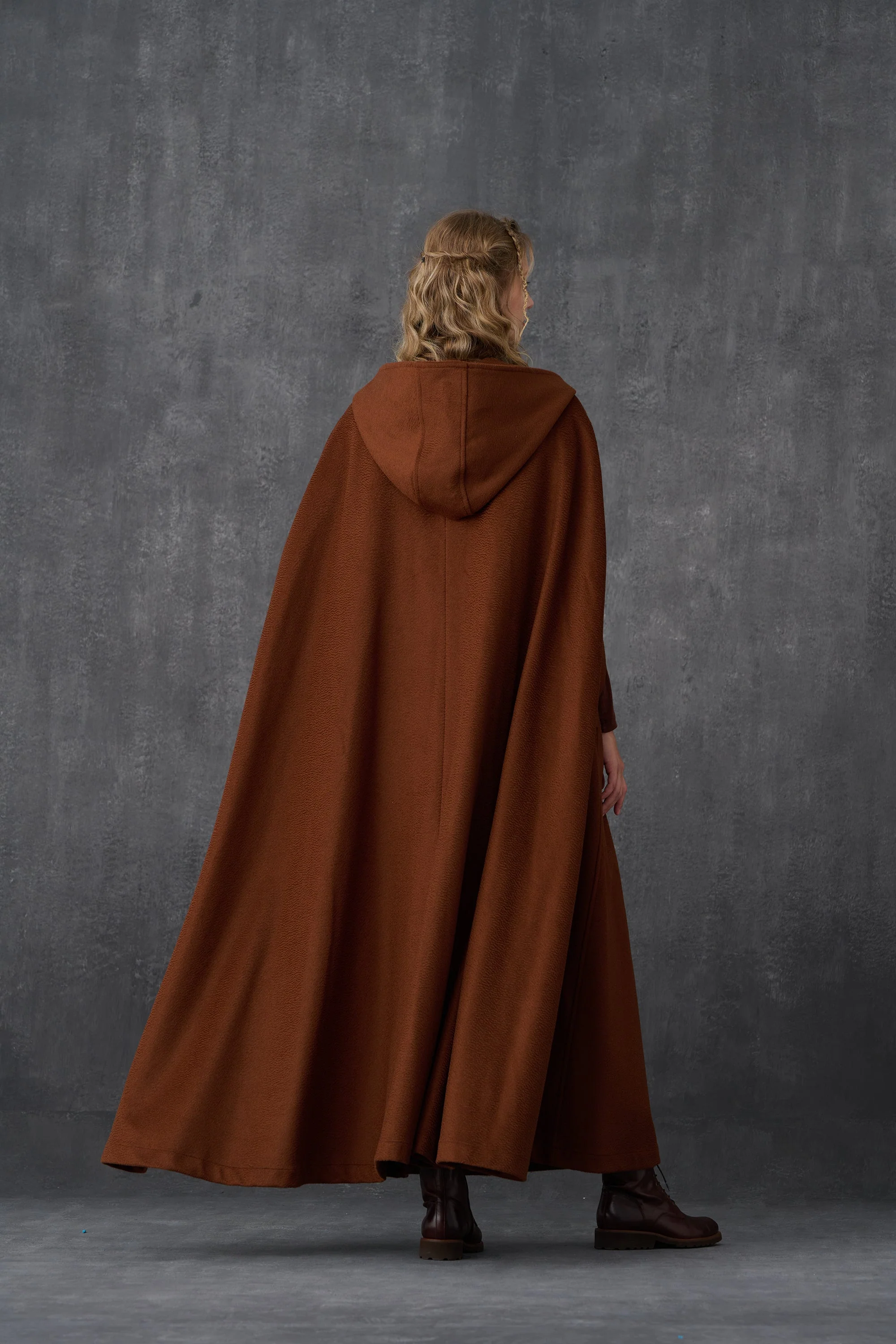 Parini 33 | Maxi Hooded wool cloak coat - Image 11