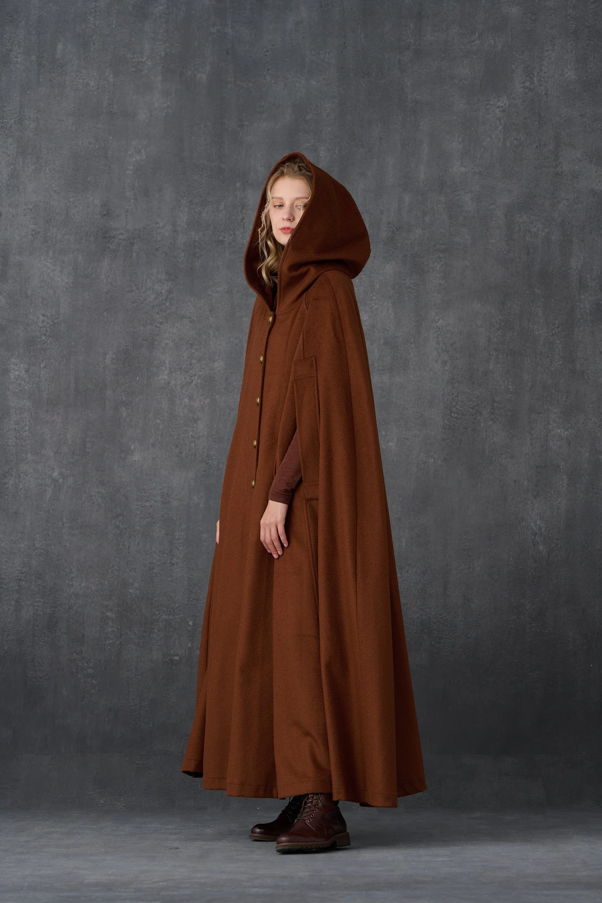 Parini 33 | Maxi Hooded wool cloak coat - Image 8