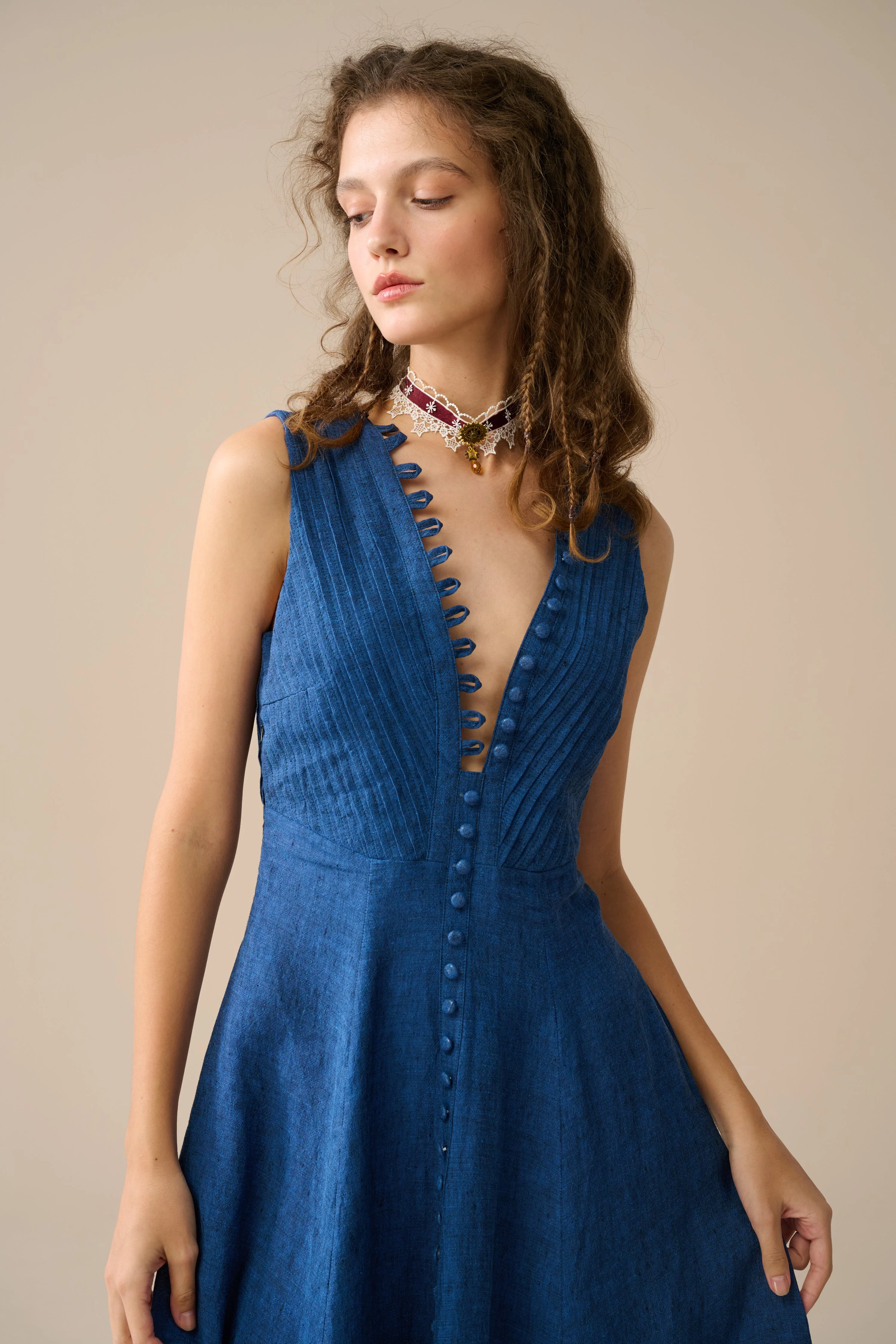 Rebecca 18 | Pleated Maxi Linen Dress - Image 4
