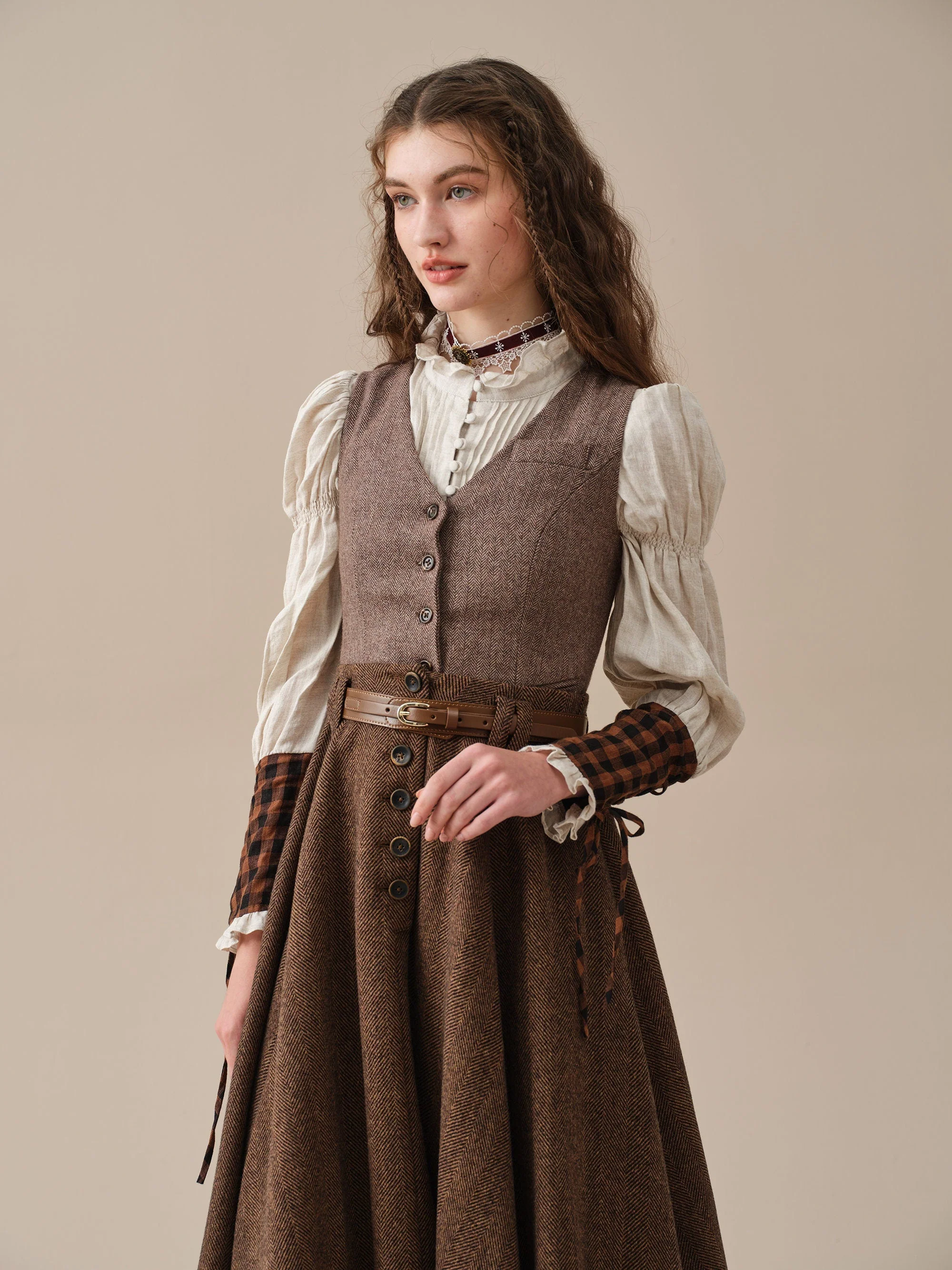 Norma 16 | Front buttoned wool skirt - Image 2