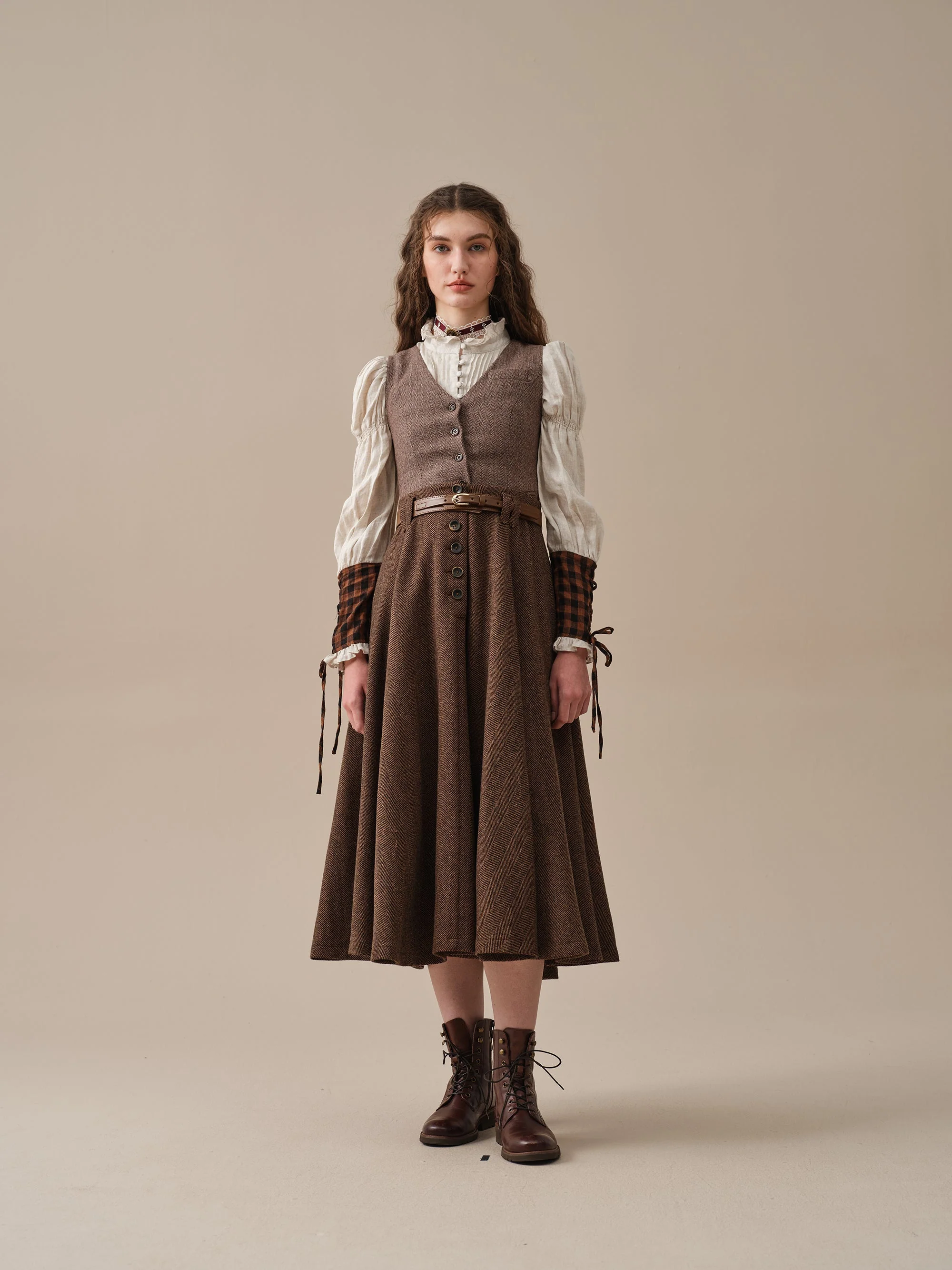 Norma 16 | Front buttoned wool skirt - Image 26