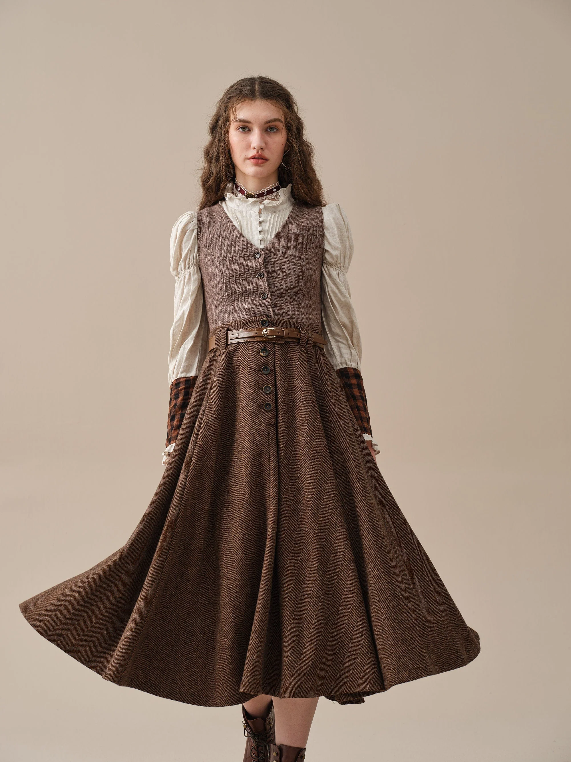 Norma 16 | Front buttoned wool skirt - Image 3