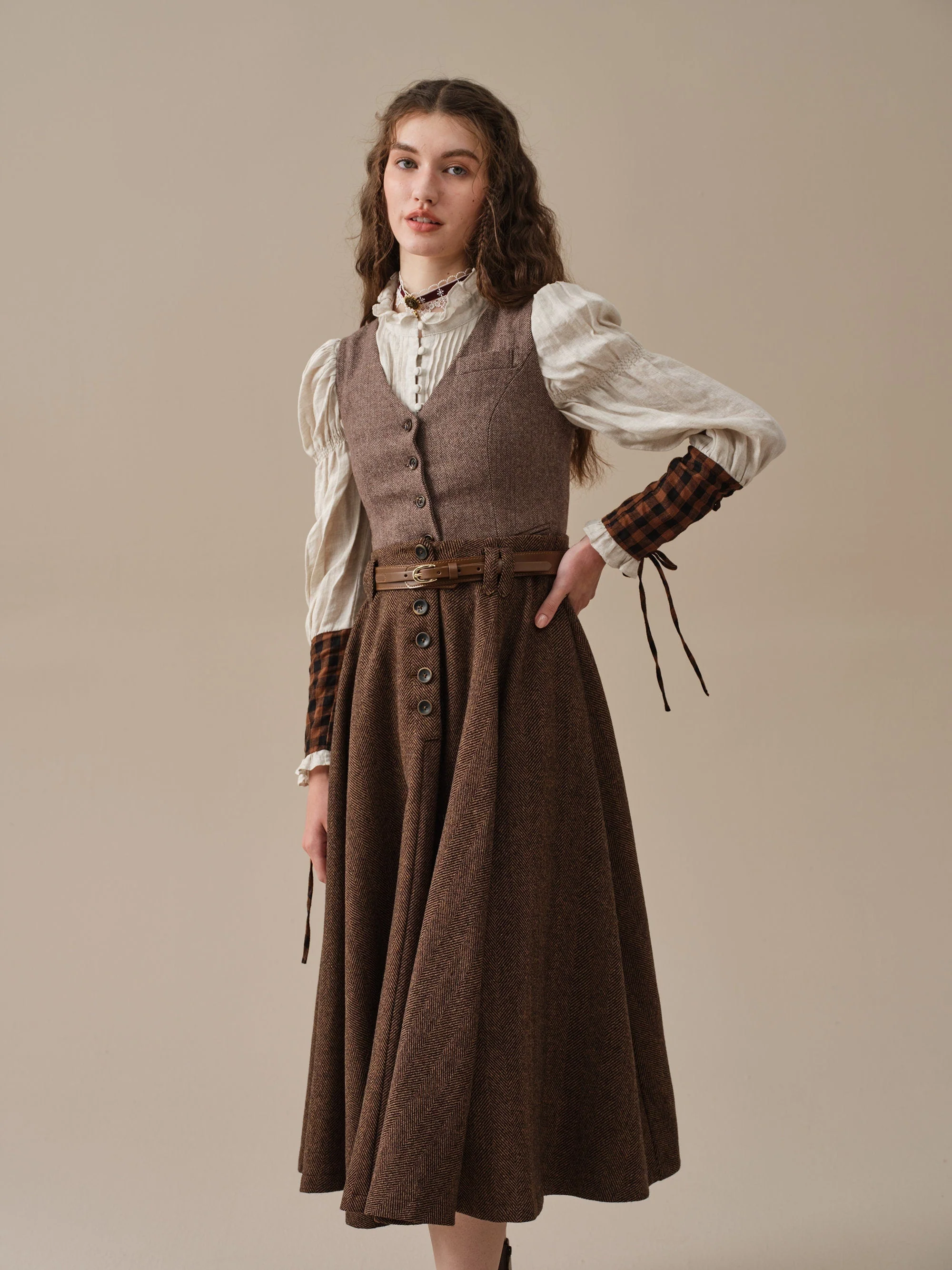 Norma 16 | Front buttoned wool skirt - Image 4