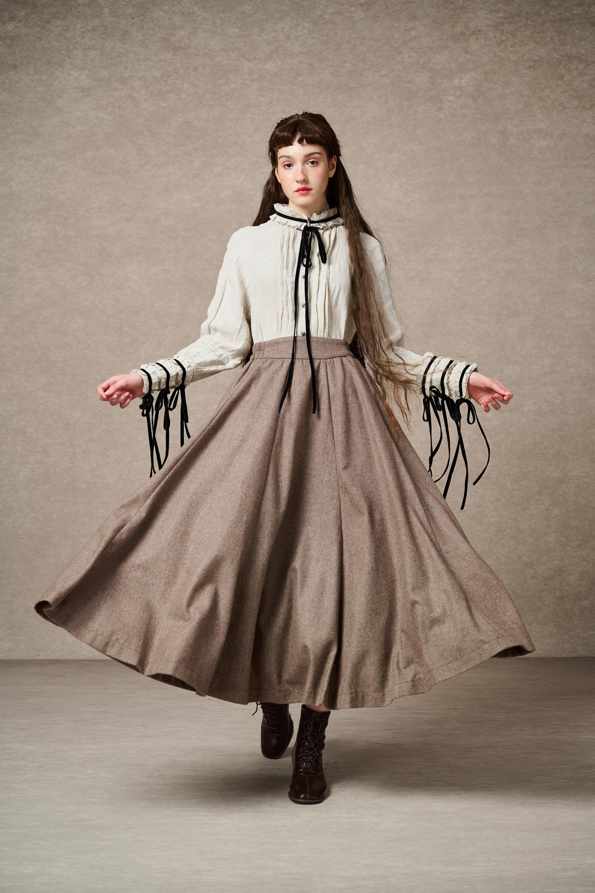 The Soft Lawn 12 | Midi Wool Skirt - Image 6