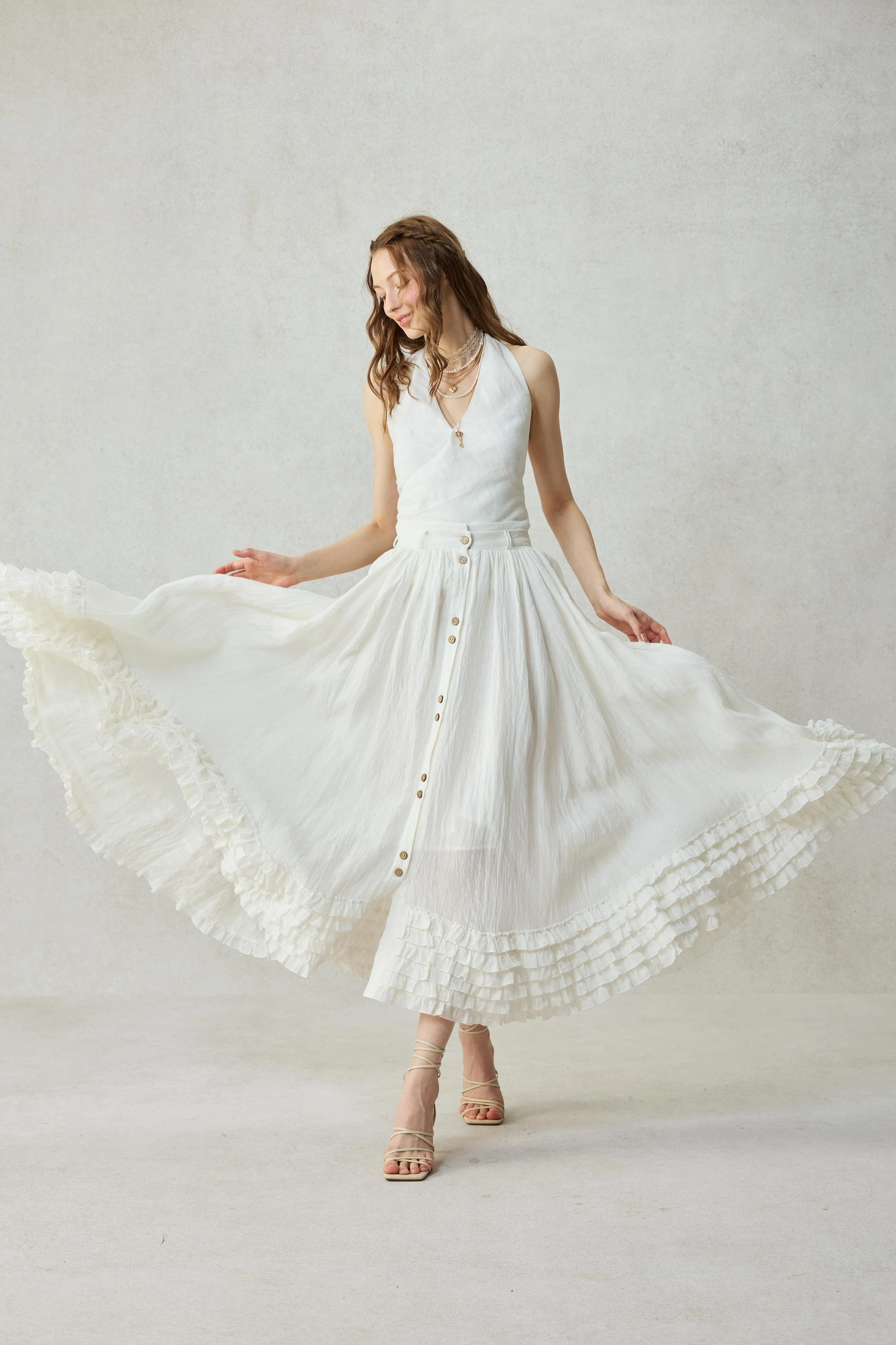 Muse 31 | Elegant halter linen blouse - Image 13