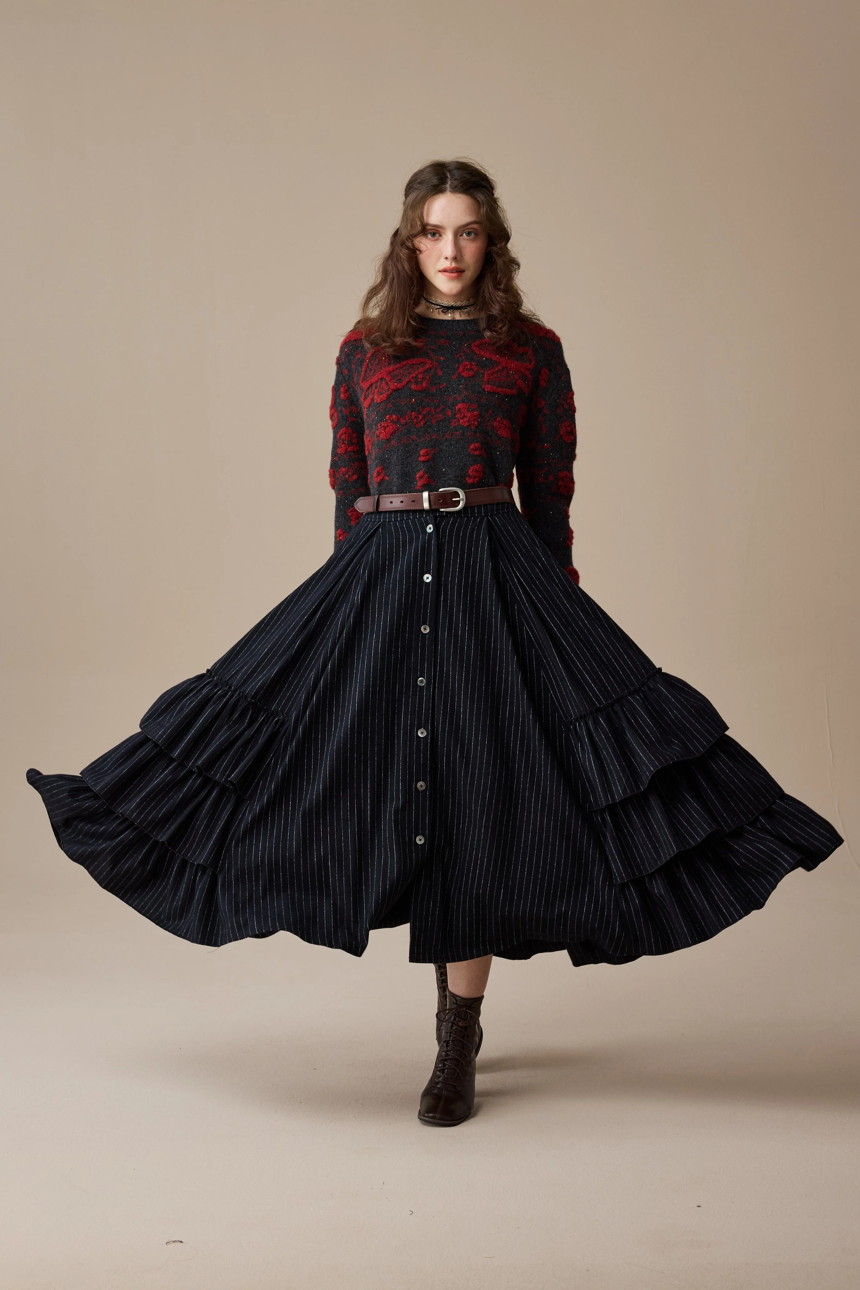 Nutcracker 24 |100% Wool Floral Jumper Sweater - Image 5