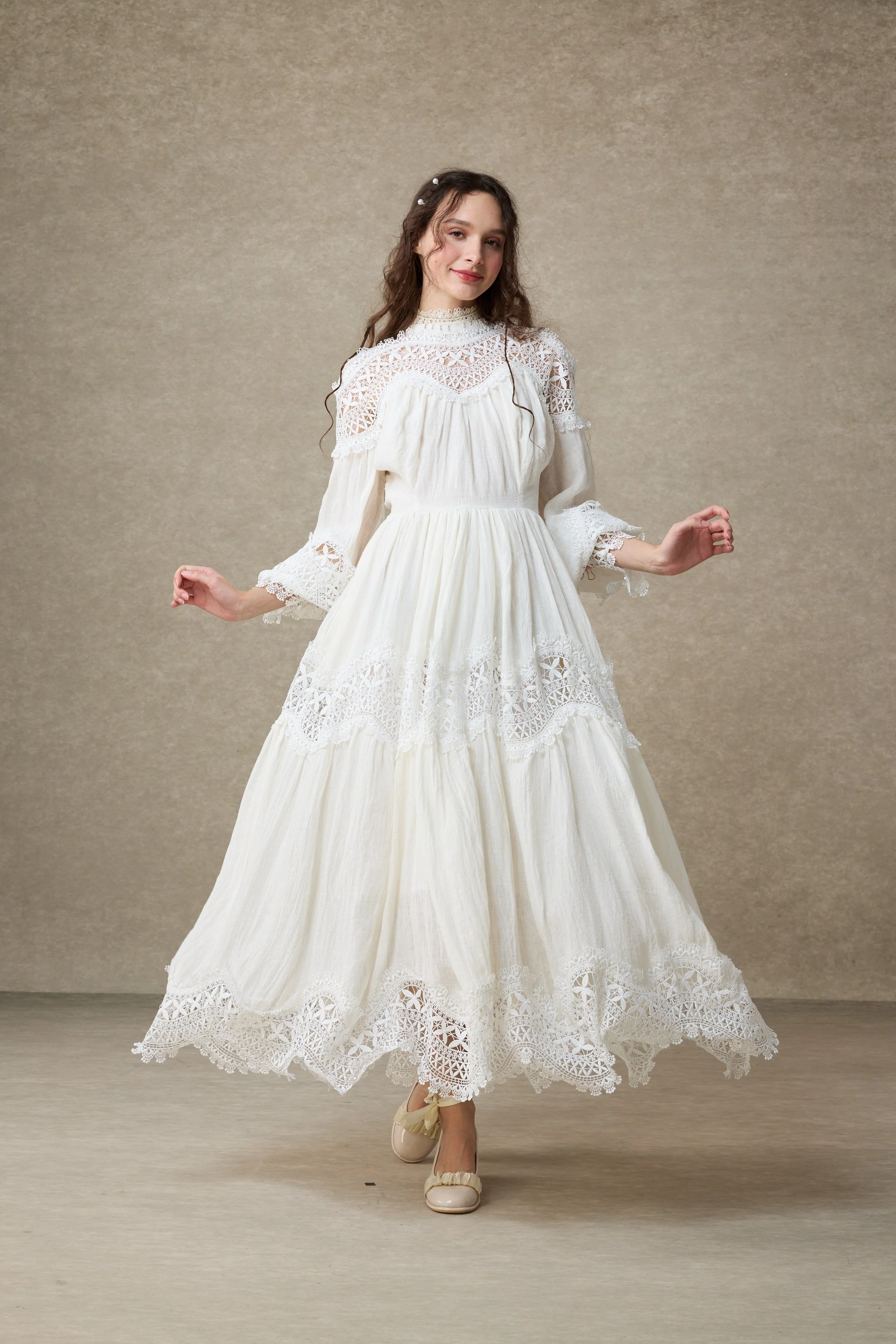 Pearlman 25 | Lace Linen Dress Gown - Image 18