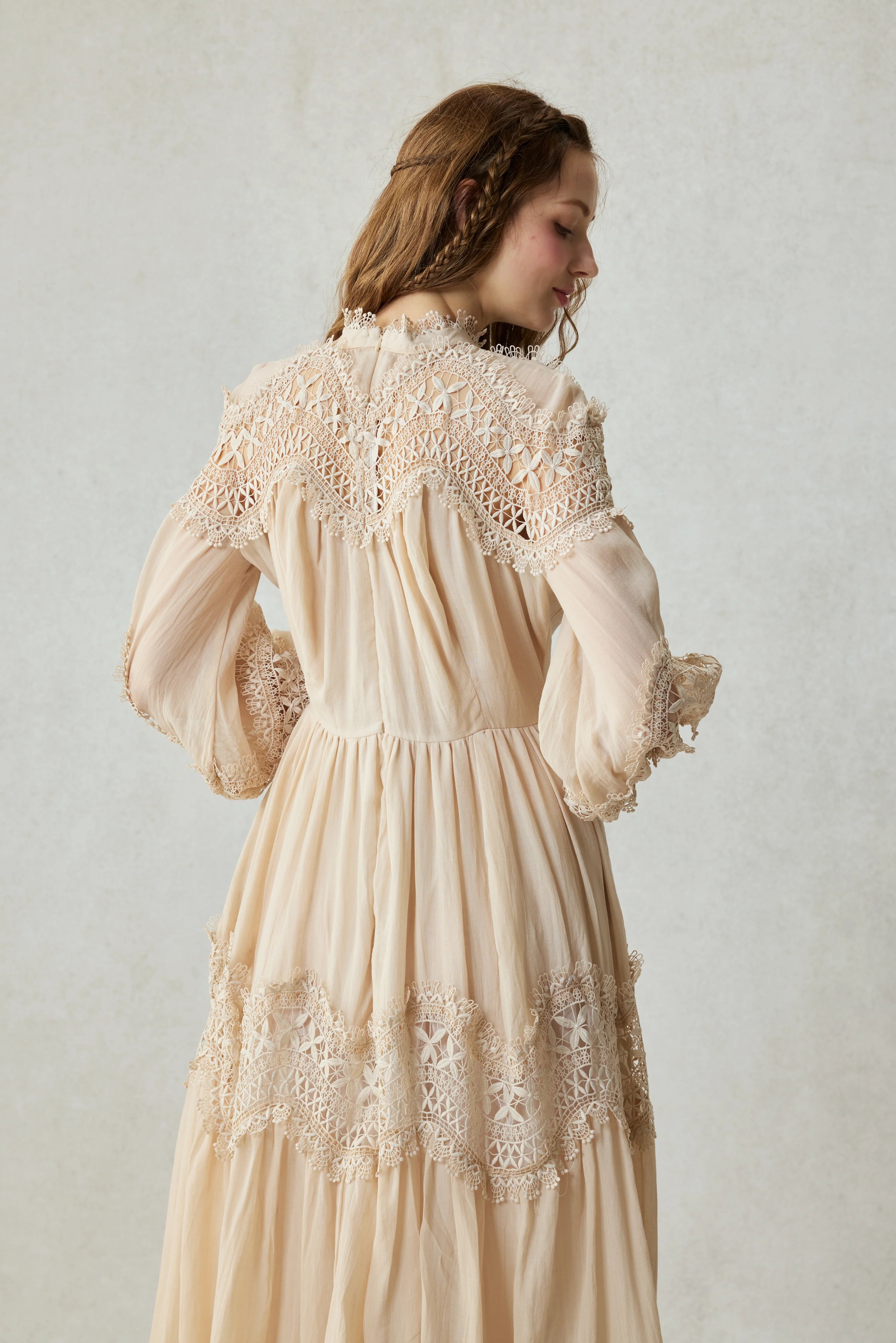 Pearlman 25 | Lace Linen Dress Gown - Image 32