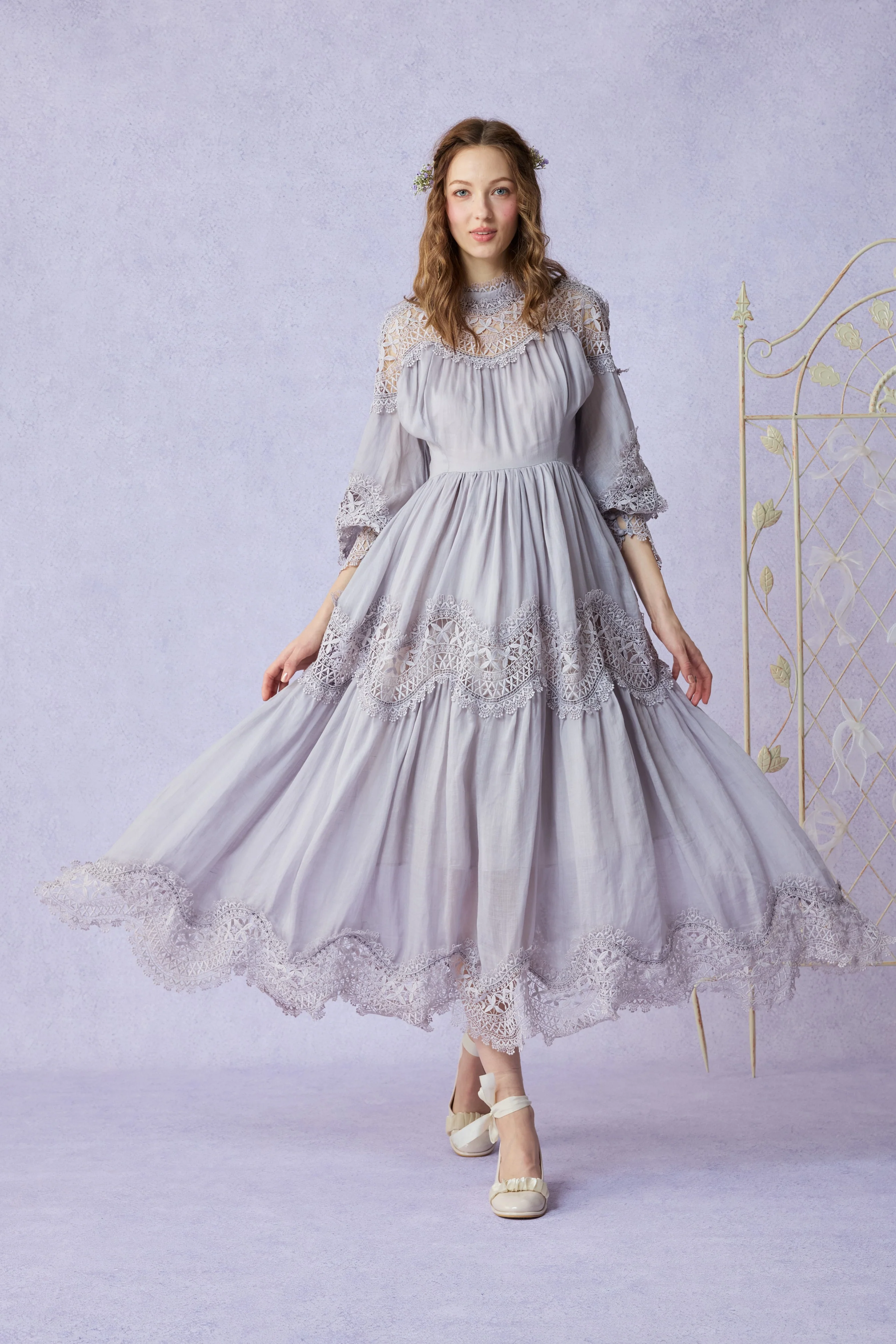 Pearlman 25 | Lace Linen Dress Gown - Image 5
