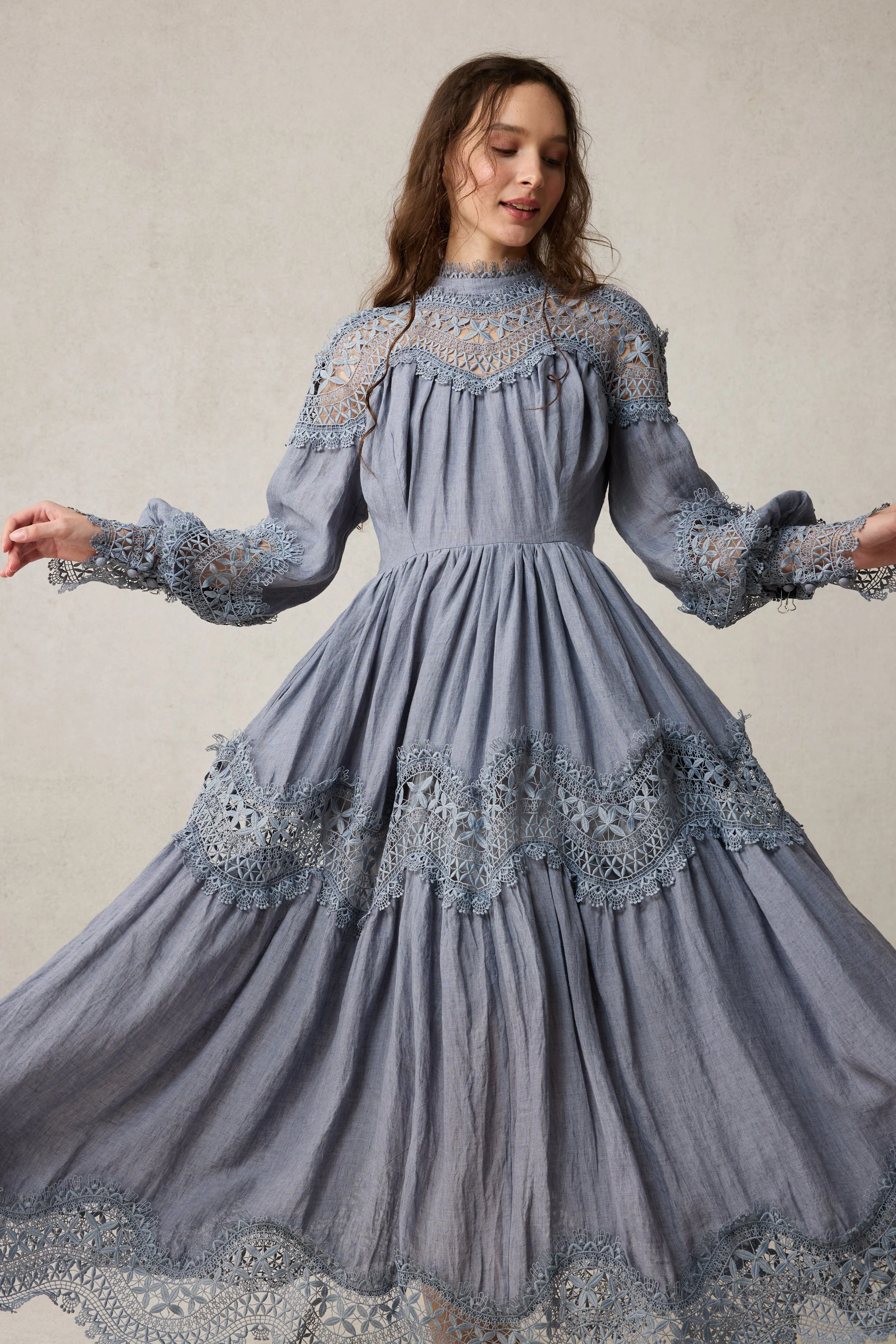 Pearlman 25 | Lace Linen Dress Gown - Image 22