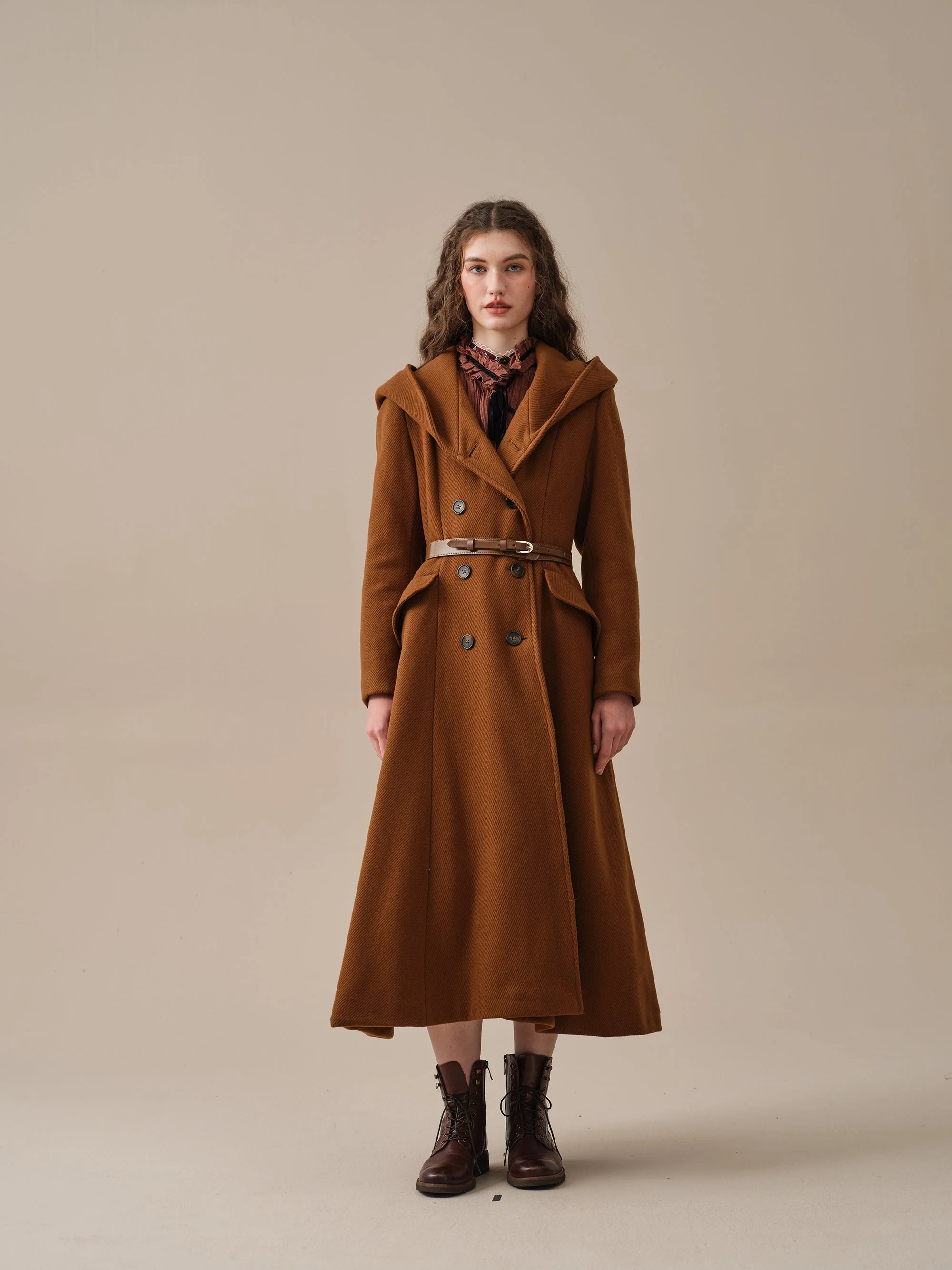 Trista 24 | 100% twill wool hooded coat - Image 18