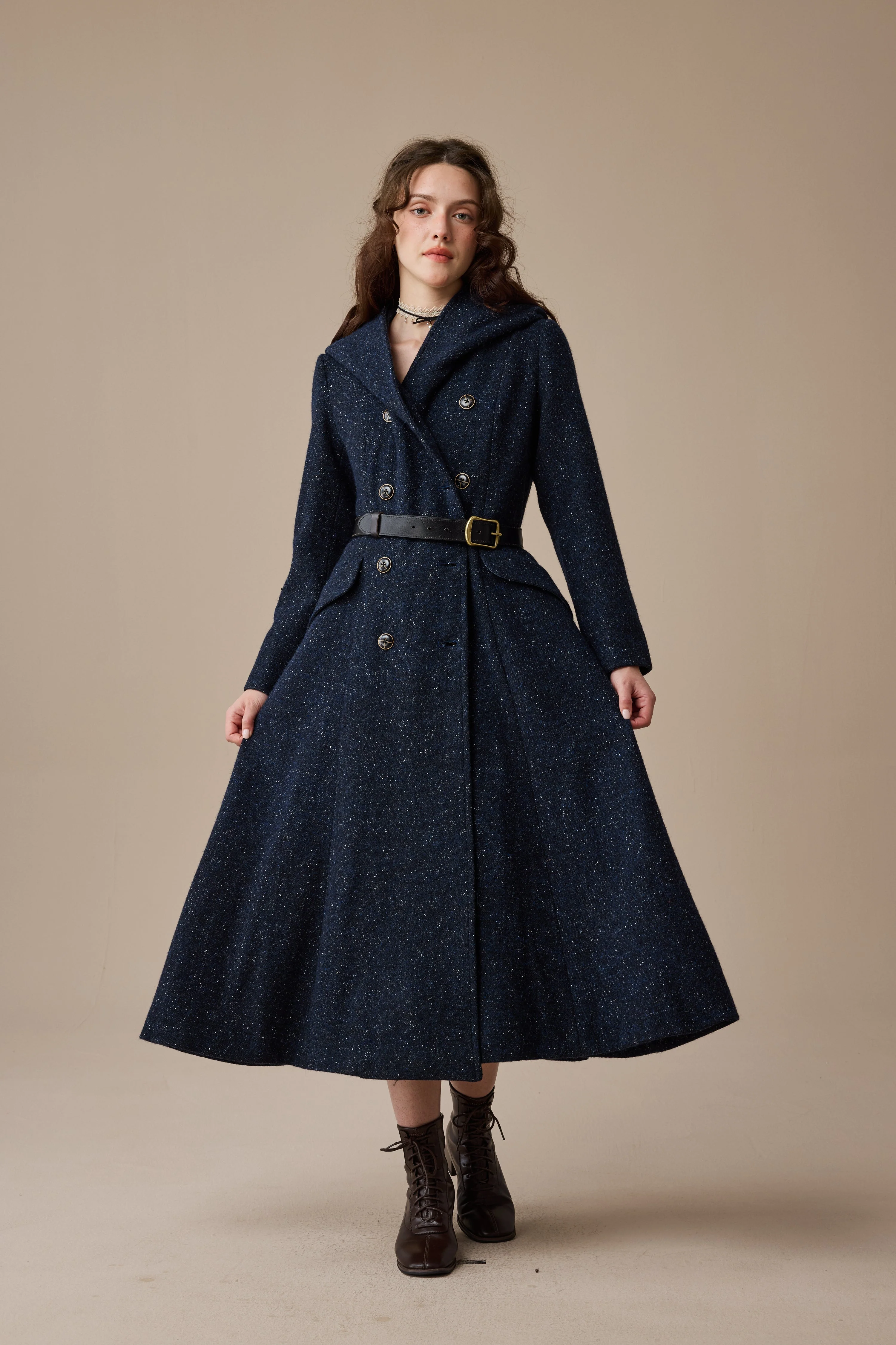 Trista 24 | 100% twill wool hooded coat - Image 37