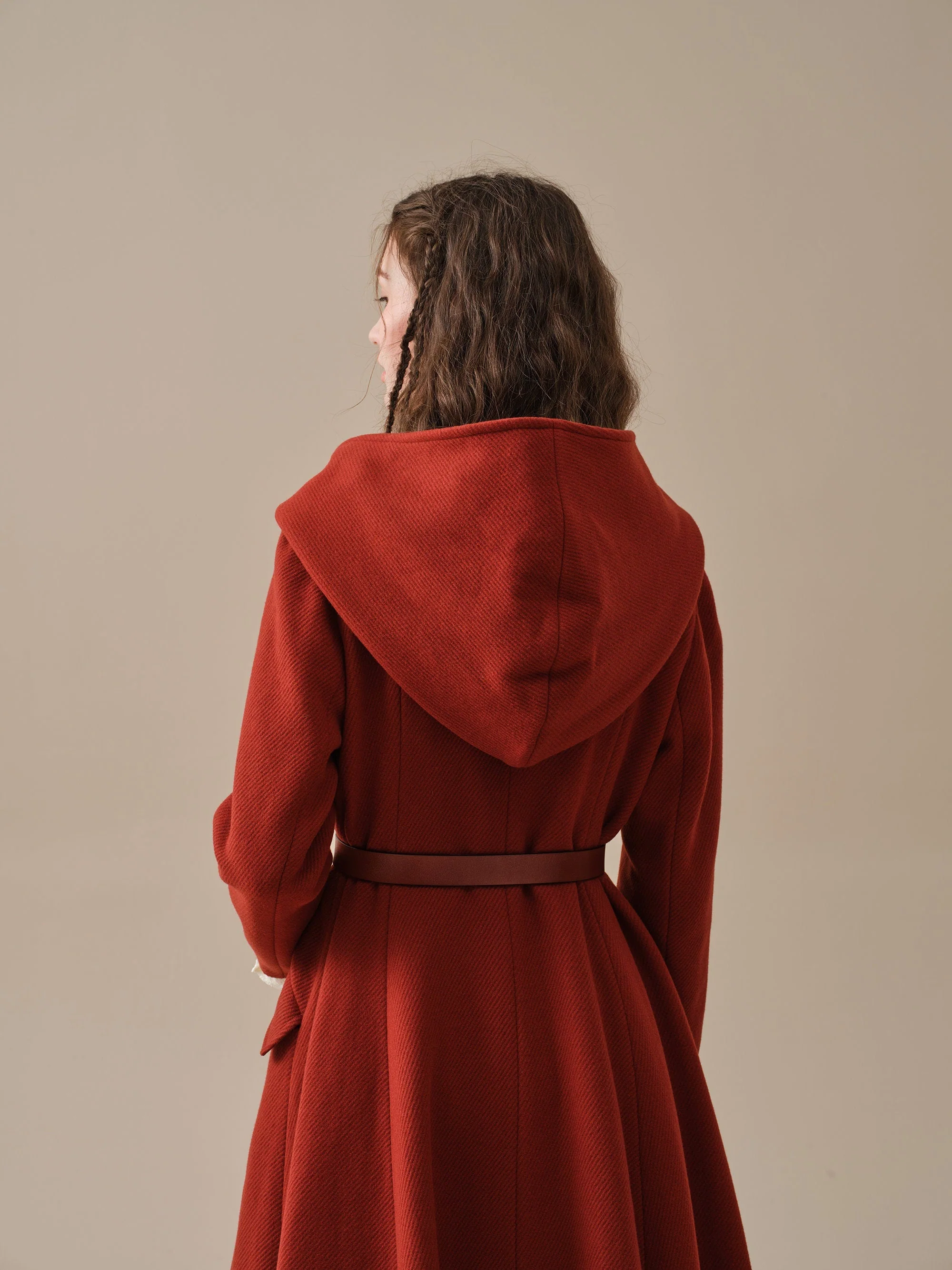 Trista 24 | 100% twill wool hooded coat - Image 12