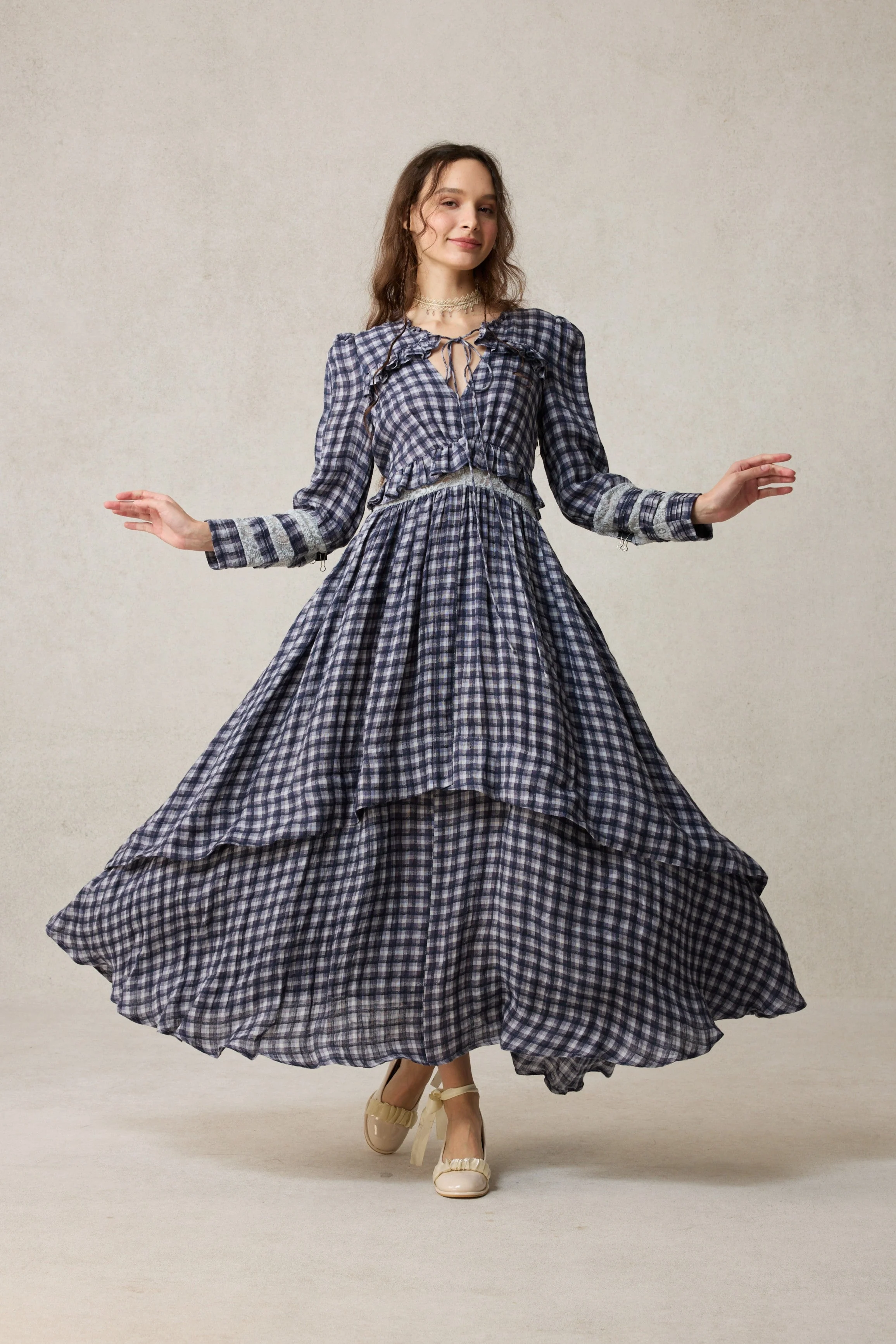 Rosewood 17 | Lace Linen Dress Gown - Image 3