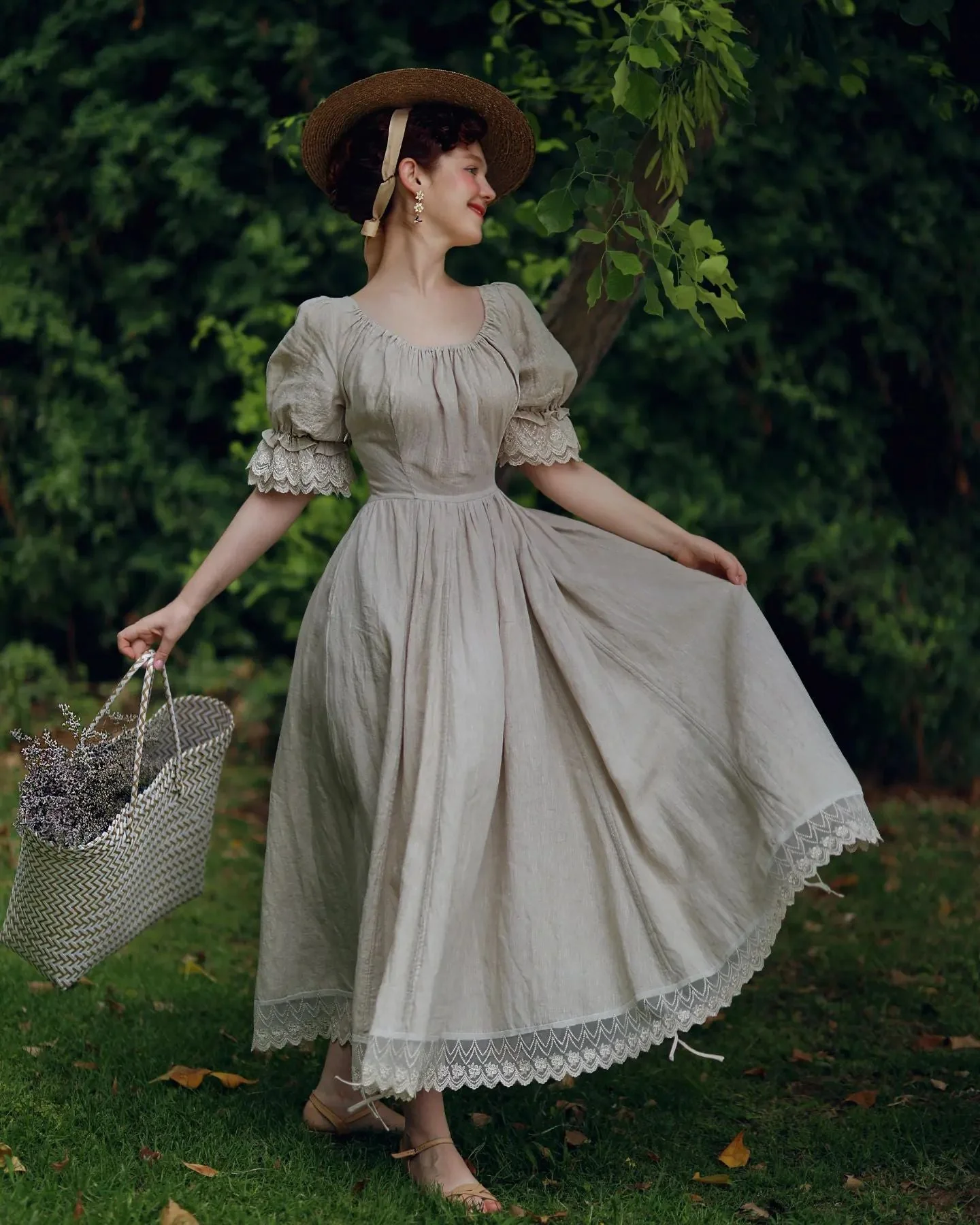 Elowen 27 | Lace Linen dress gown ( 2 way to wear ) - Image 4