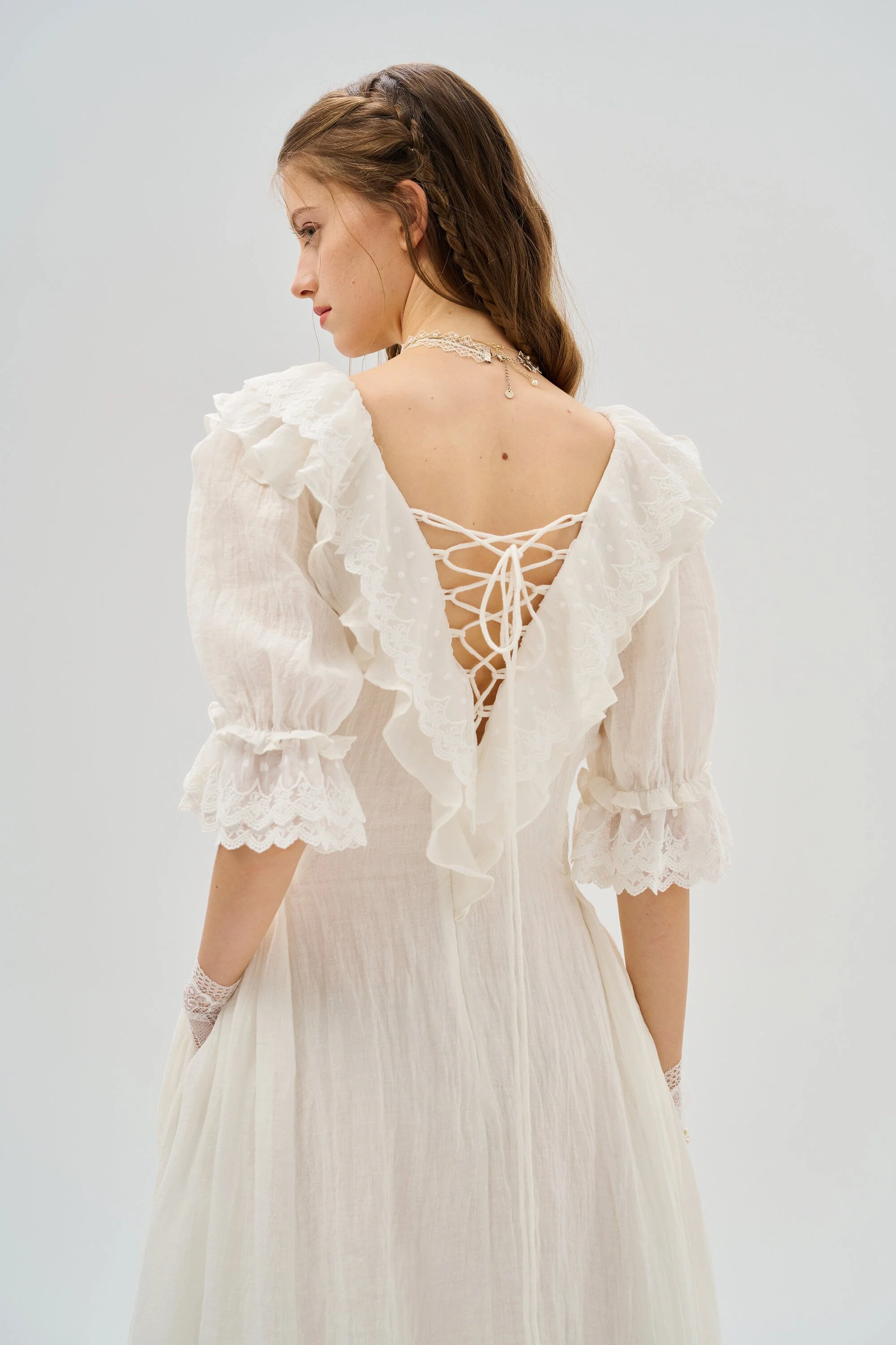 Elysia 15 | Lace-up linen flared dress - Image 5