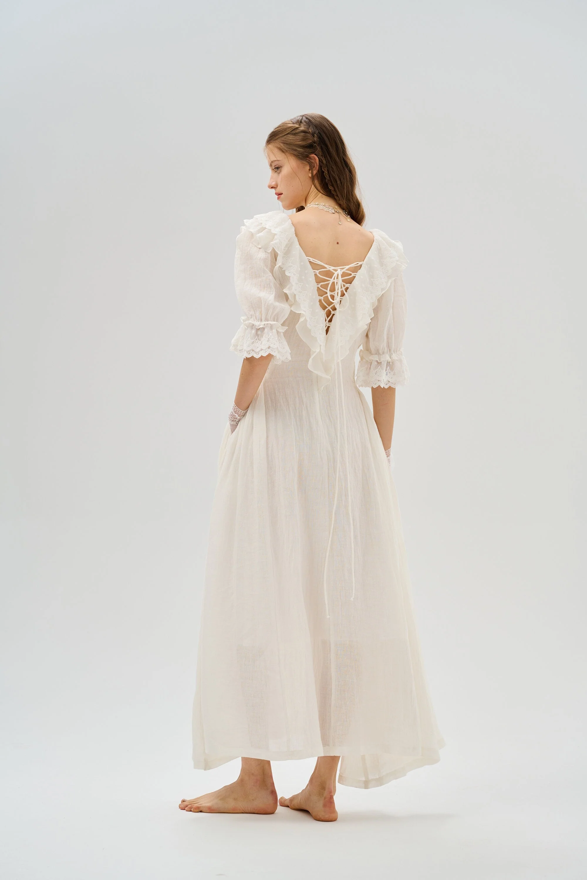 Elysia 15 | Lace-up linen flared dress - Image 6