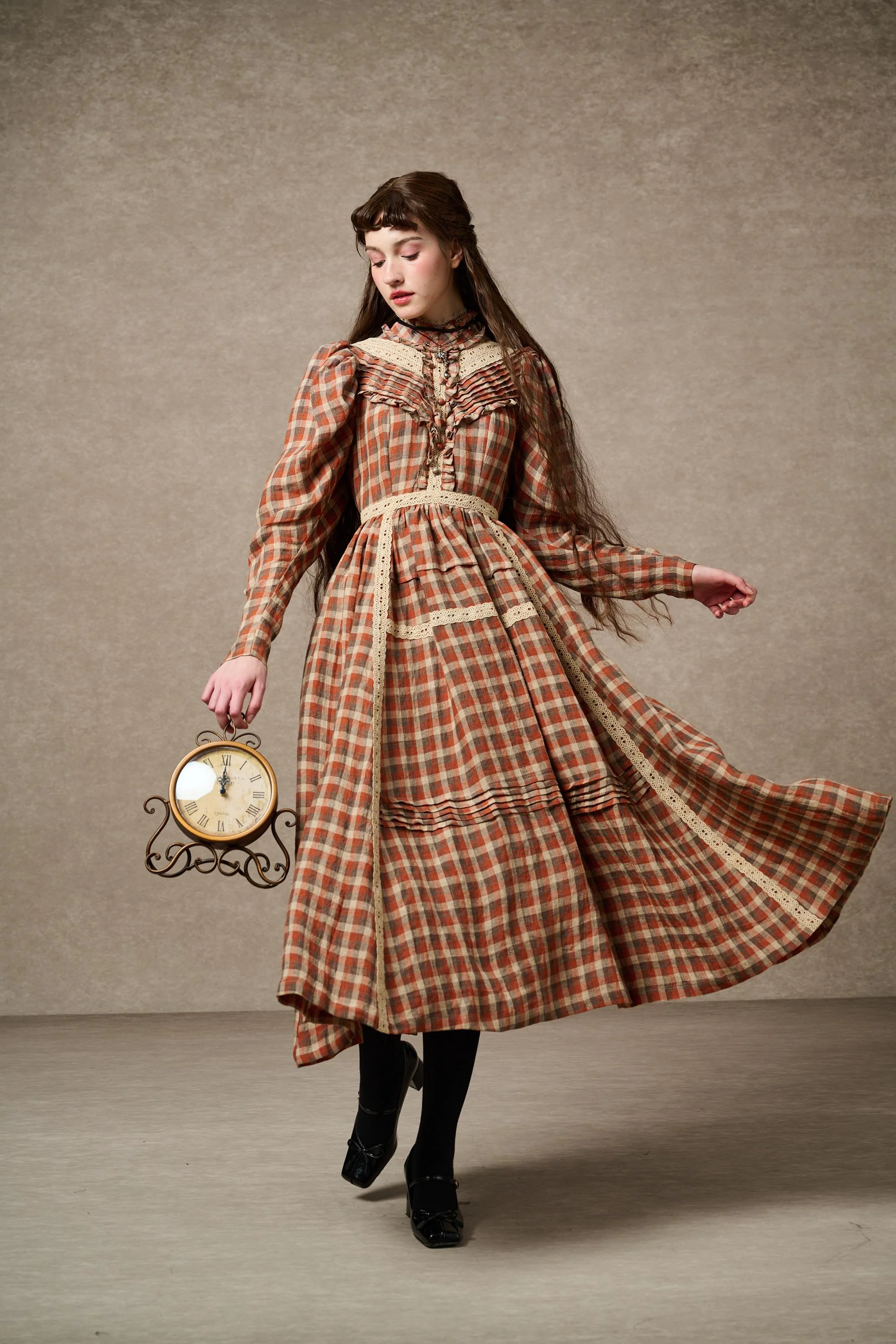 MARY 18 | VINTAGE LINEN DRESS GOWN - Image 16