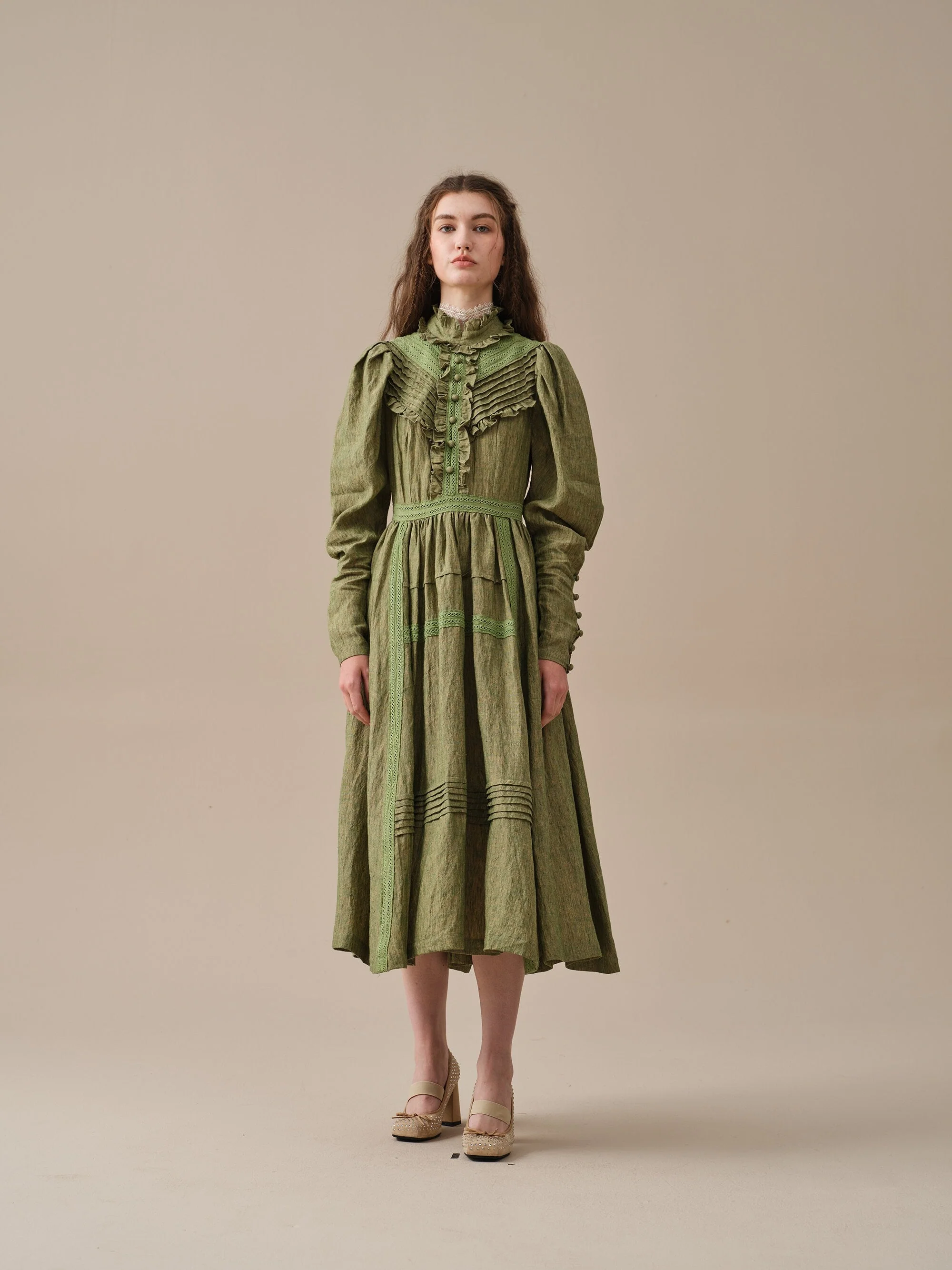 MARY 18 | VINTAGE LINEN DRESS GOWN - Image 10