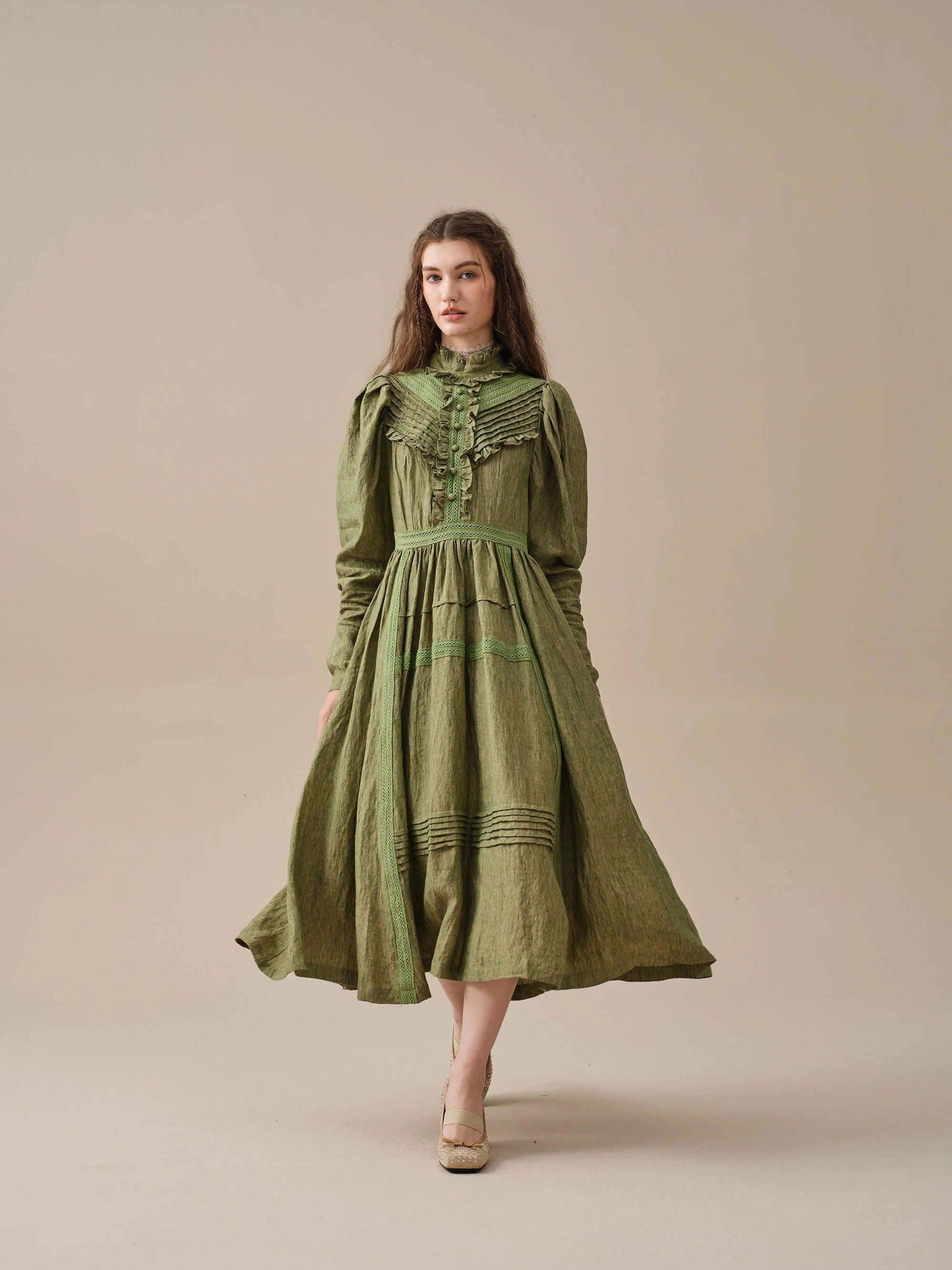 MARY 18 | VINTAGE LINEN DRESS GOWN - Image 12