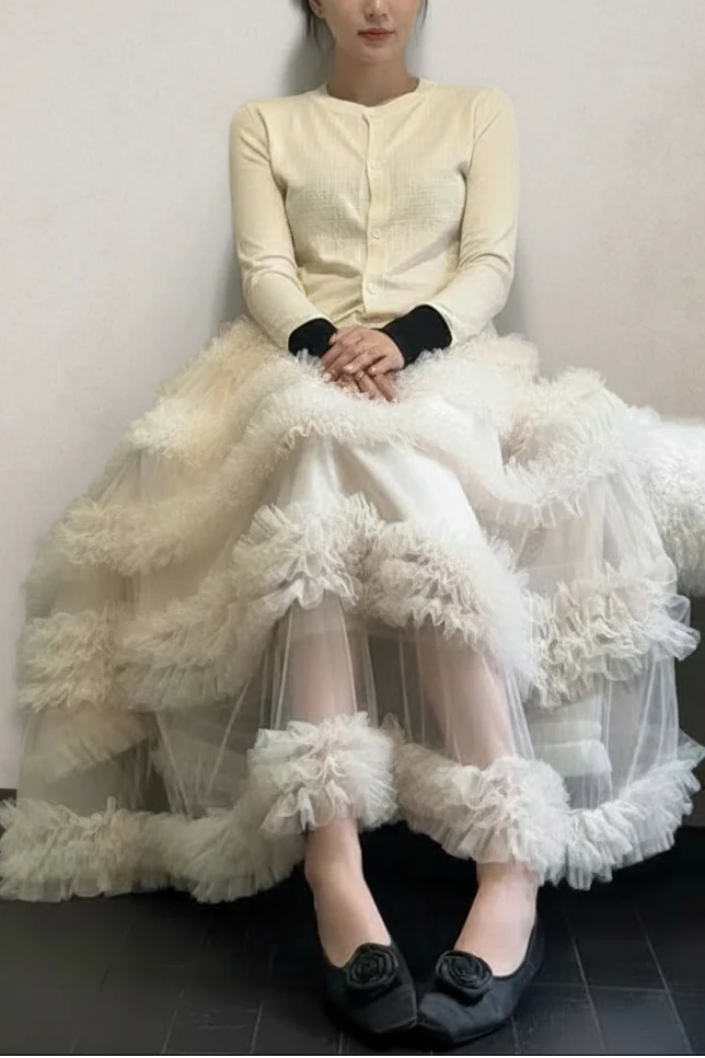 Sally 14 | Romantic layered Tulle Skirt - Image 2