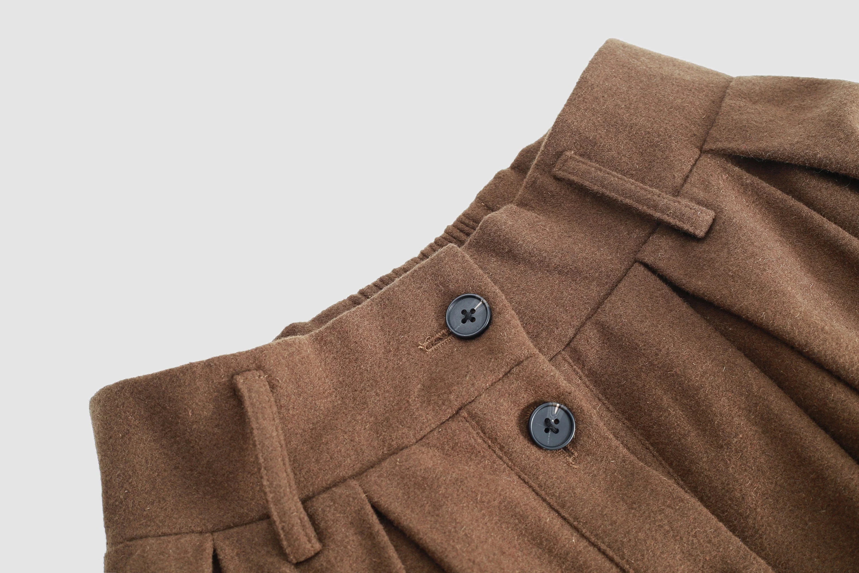 Naomi 33 | buttoned up wool skirt in brown - Image 2