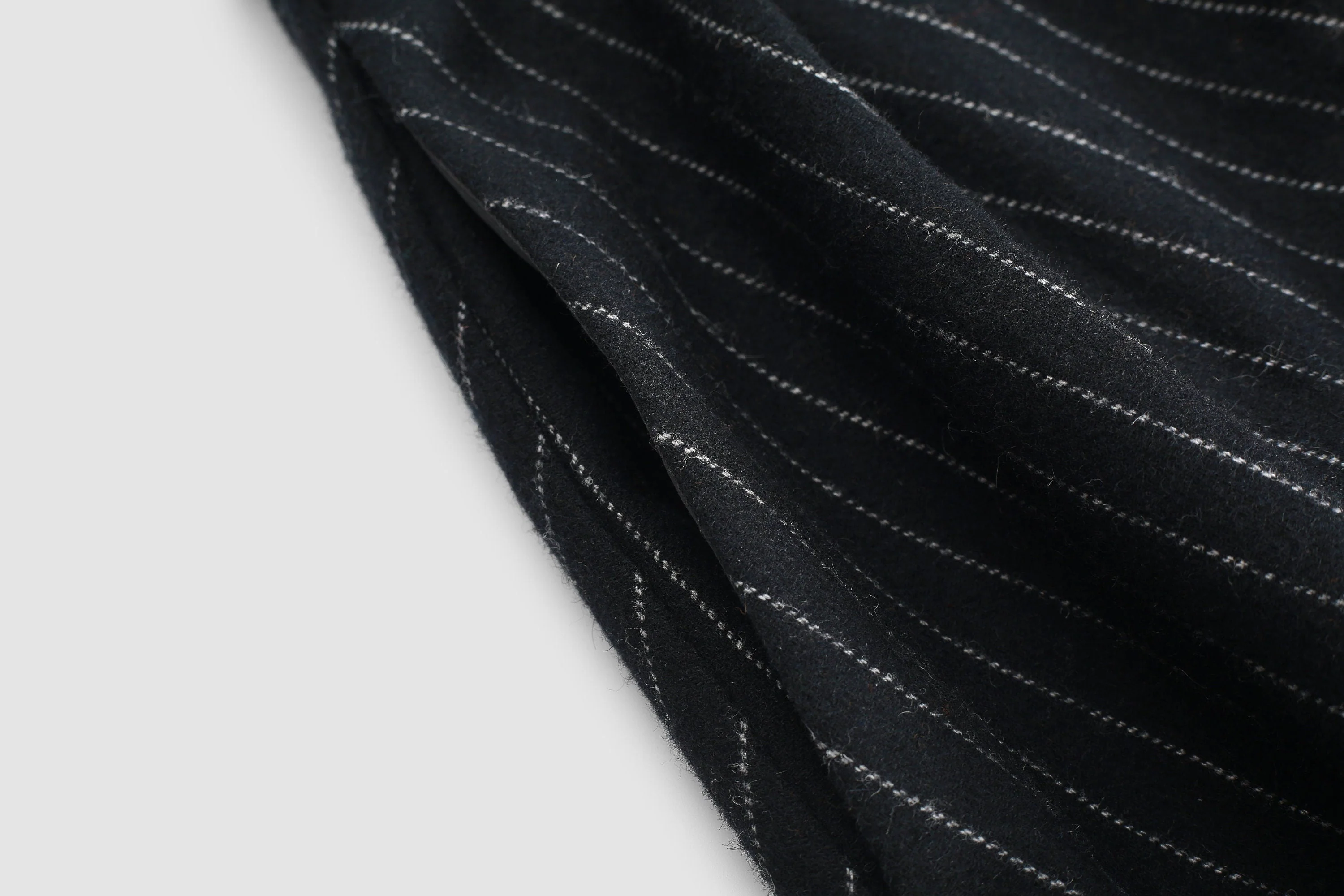 Santal 3 | Striped Wool Skirt in black - Image 3