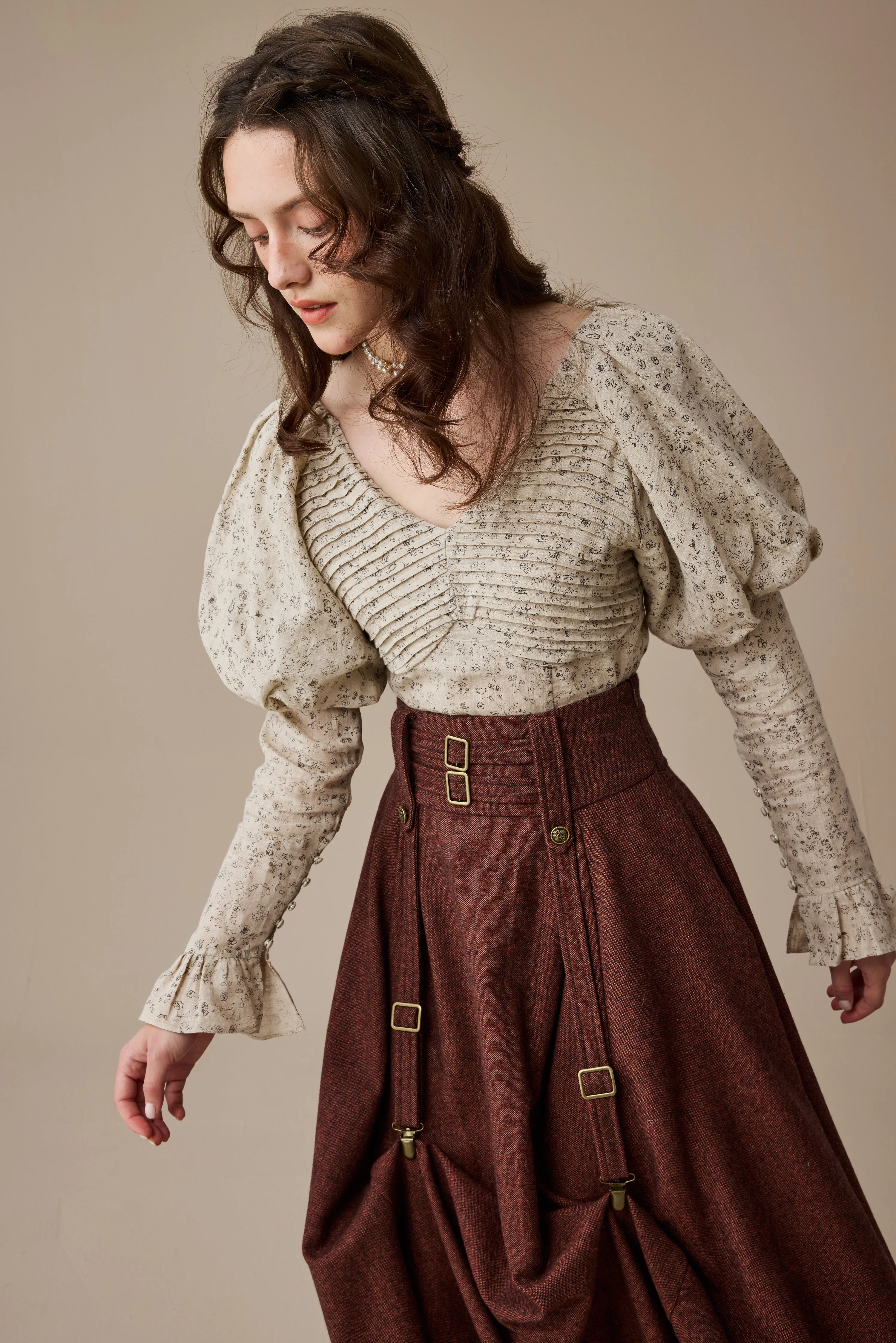 Sonia 33 |pintucked linen blouse - Image 4