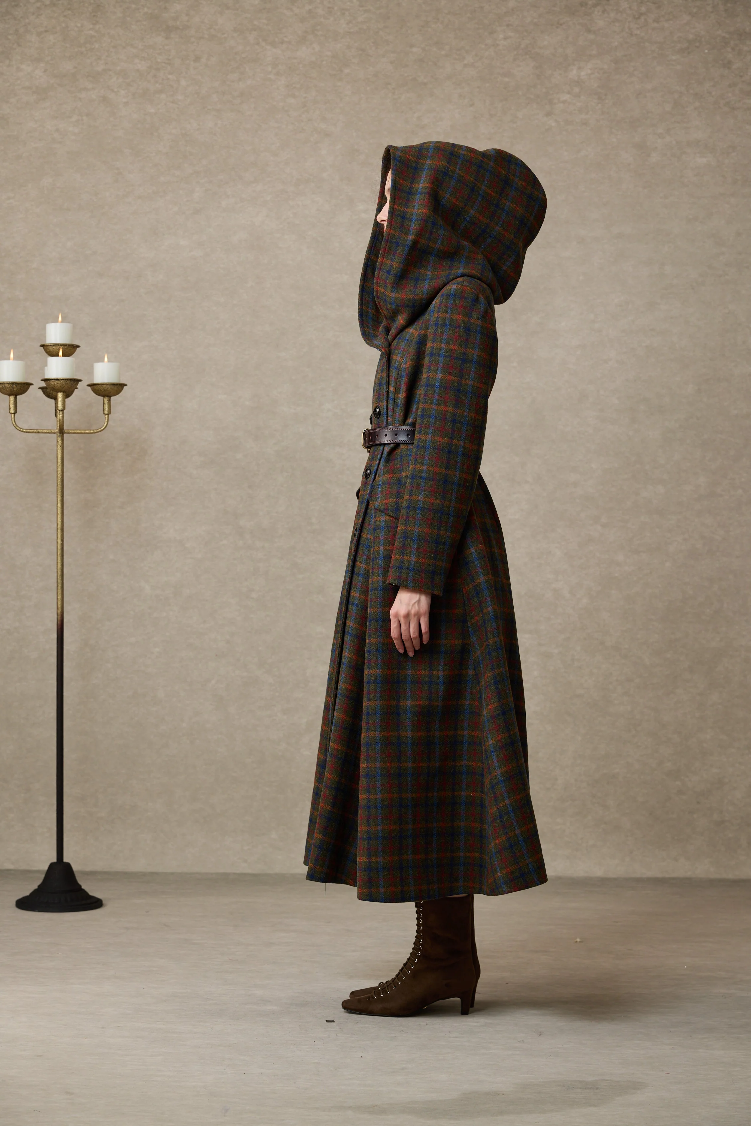 Trista 24 | 100% twill wool hooded coat - Image 13
