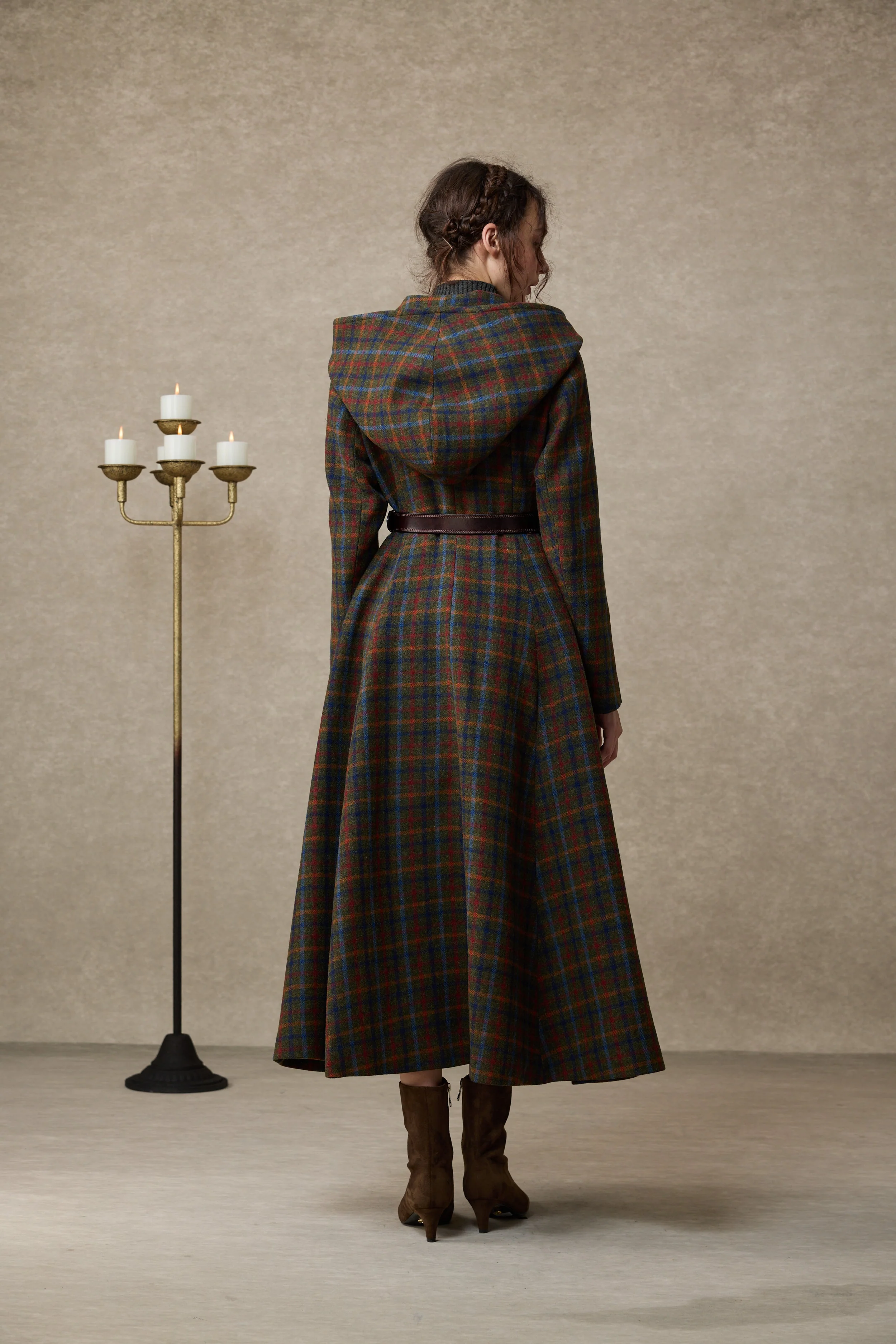 Trista 24 | 100% twill wool hooded coat - Image 5