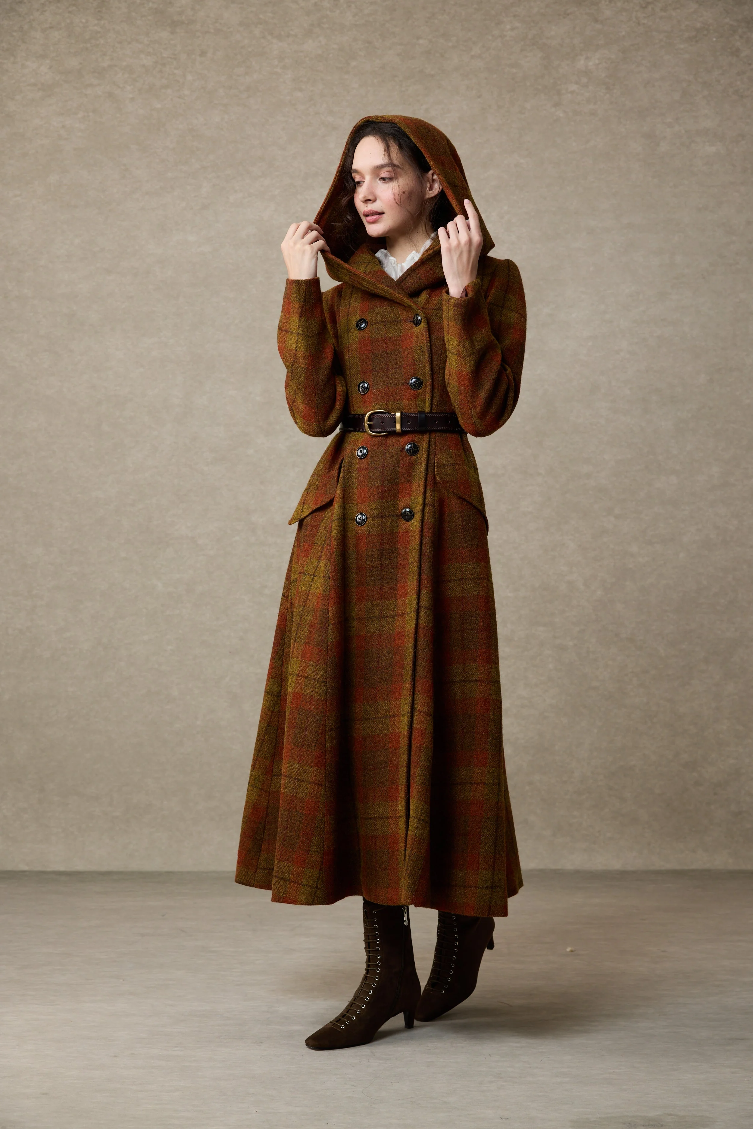 Trista 24 | 100% twill wool hooded coat - Image 31