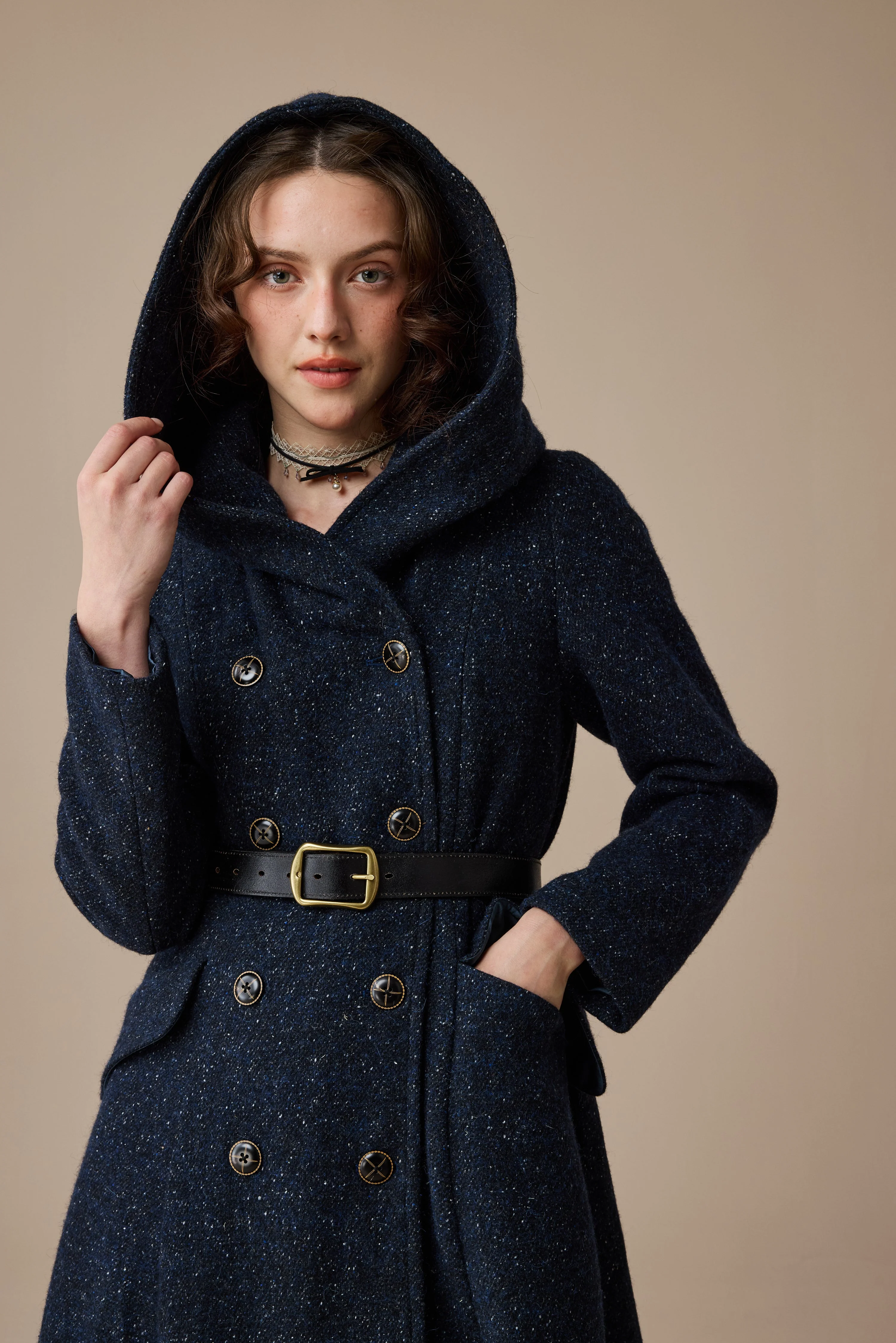 Trista 24 | 100% twill wool hooded coat - Image 8