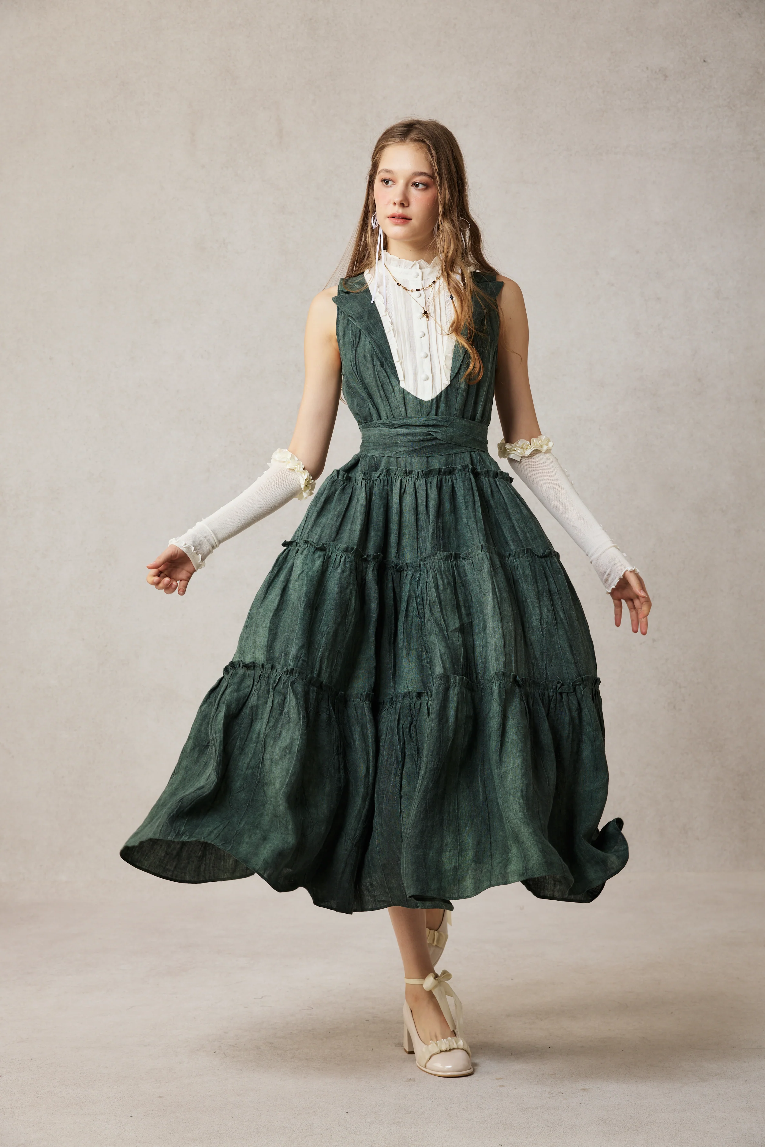 Úrsula 24 | Vintage linen Tiered Dress - Image 6