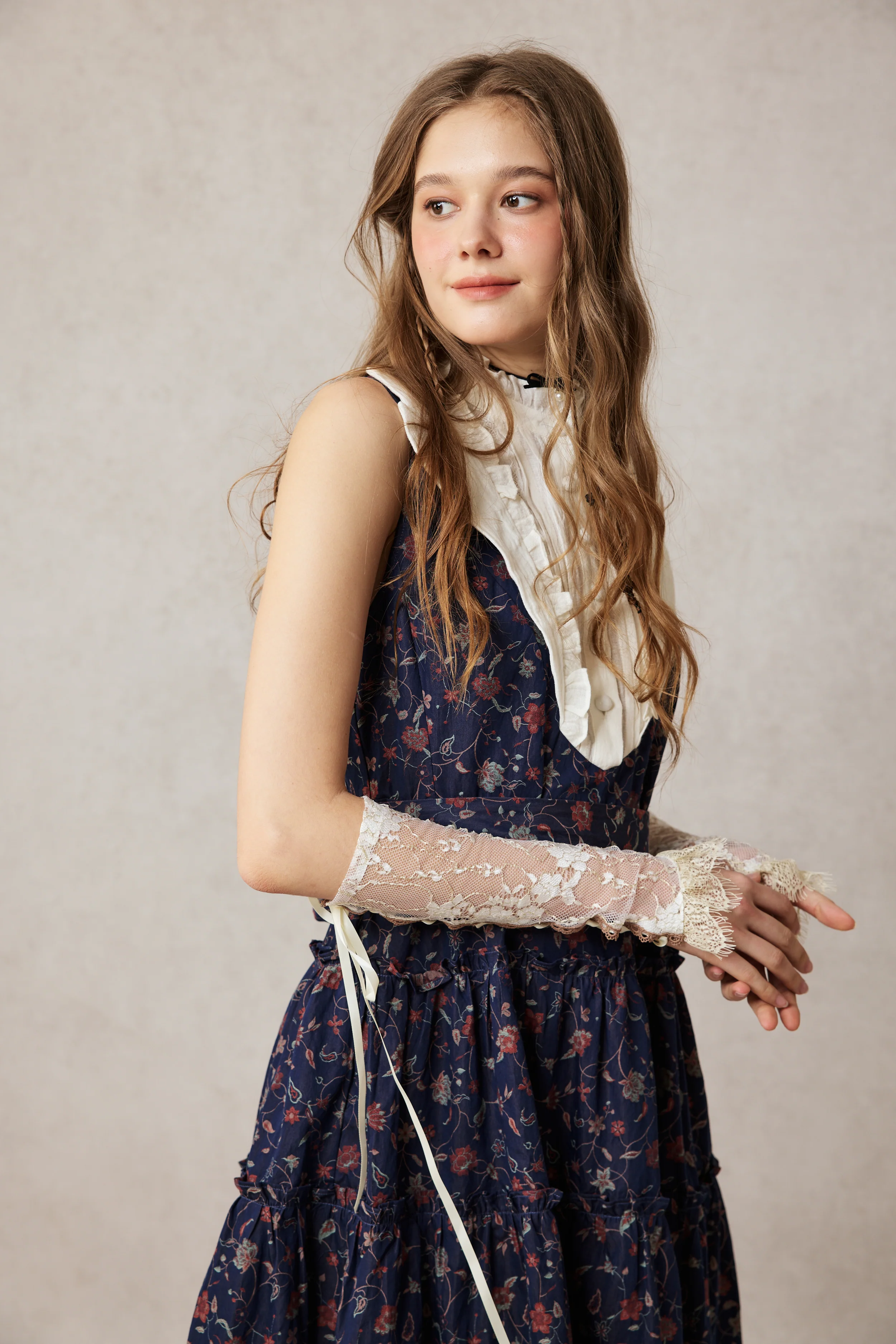 Úrsula 24 | Vintage linen Tiered Dress - Image 10
