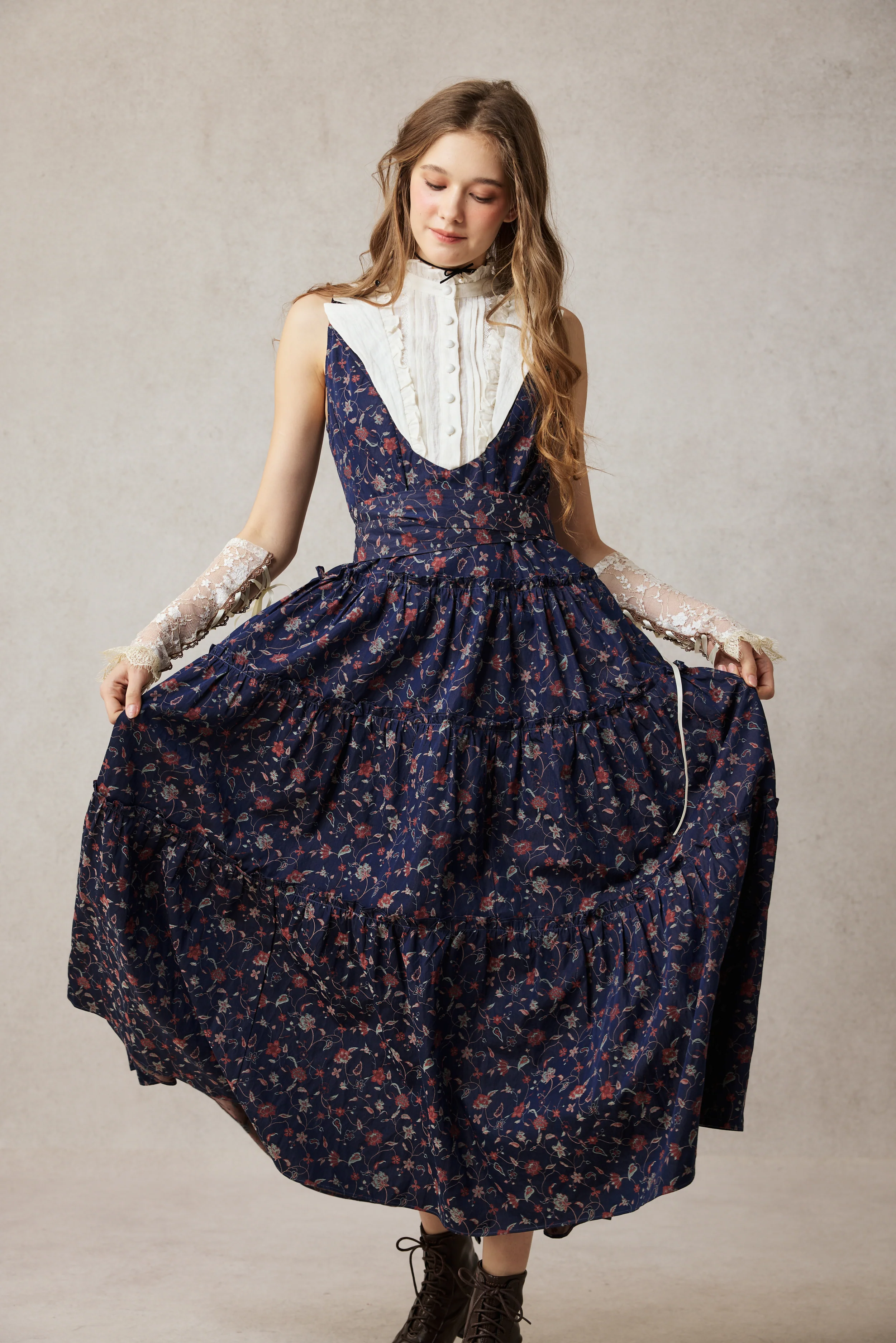 Úrsula 24 | Vintage linen Tiered Dress - Image 16