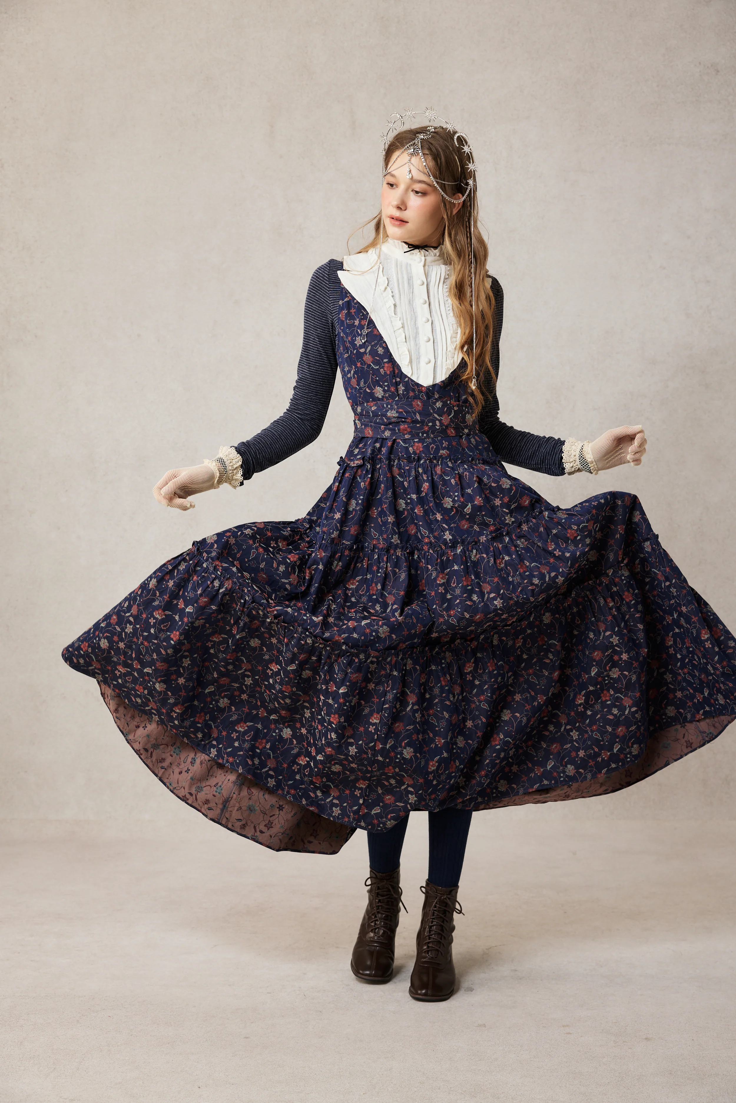 Úrsula 24 | Vintage linen Tiered Dress - Image 17