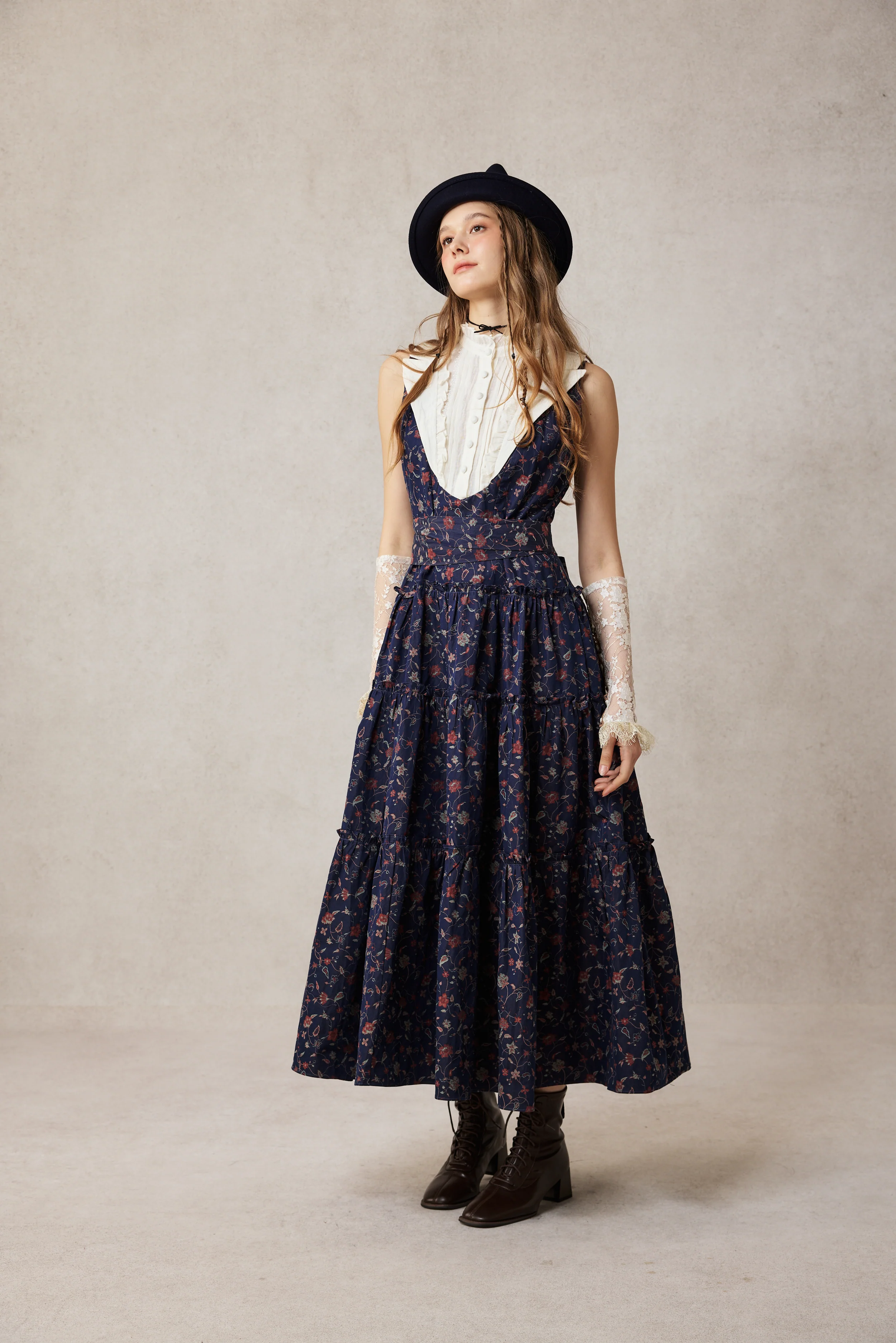 Úrsula 24 | Vintage linen Tiered Dress - Image 7