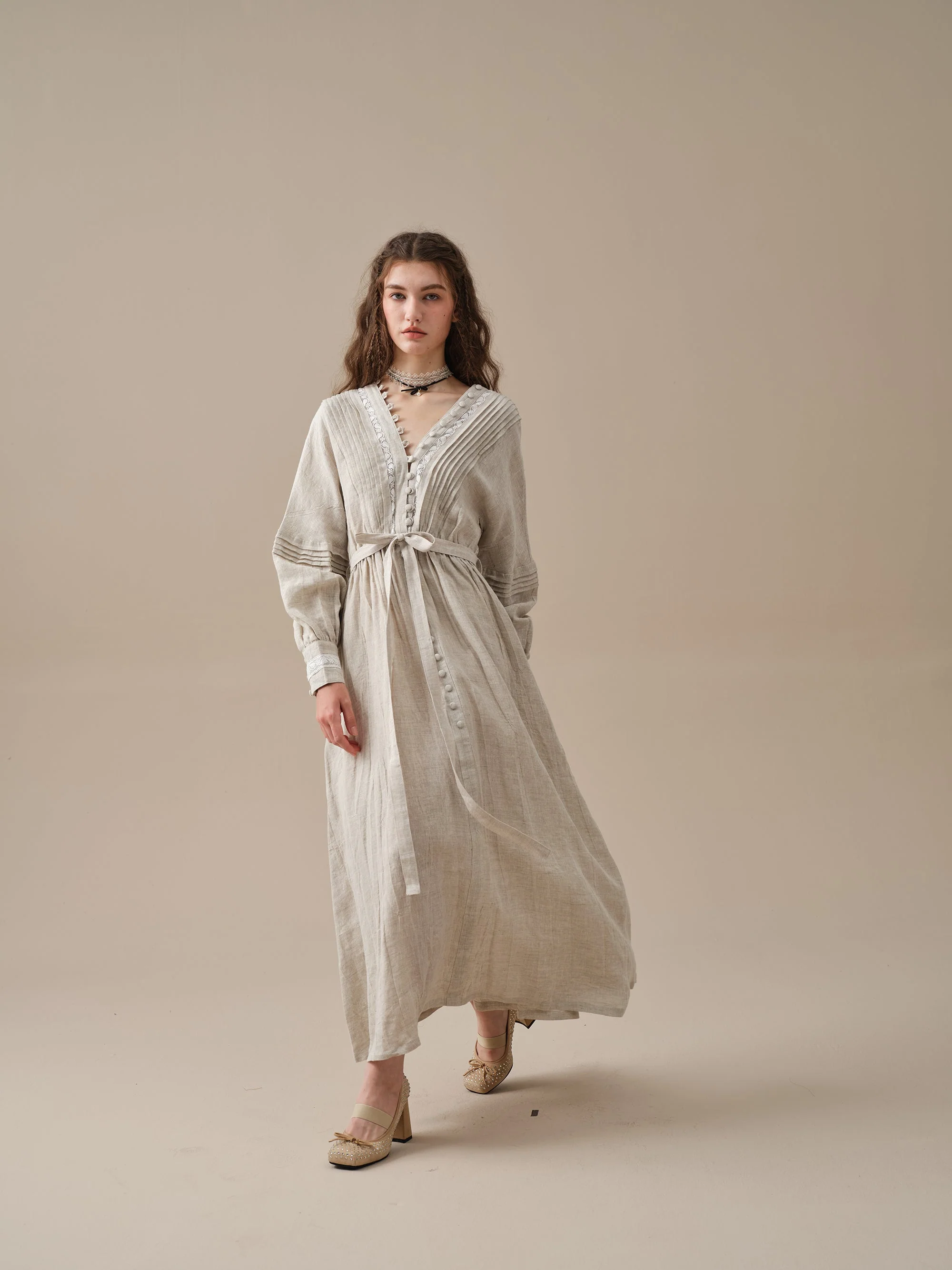 Octavia 17 | pintucked V-neck linen Dress - Image 12