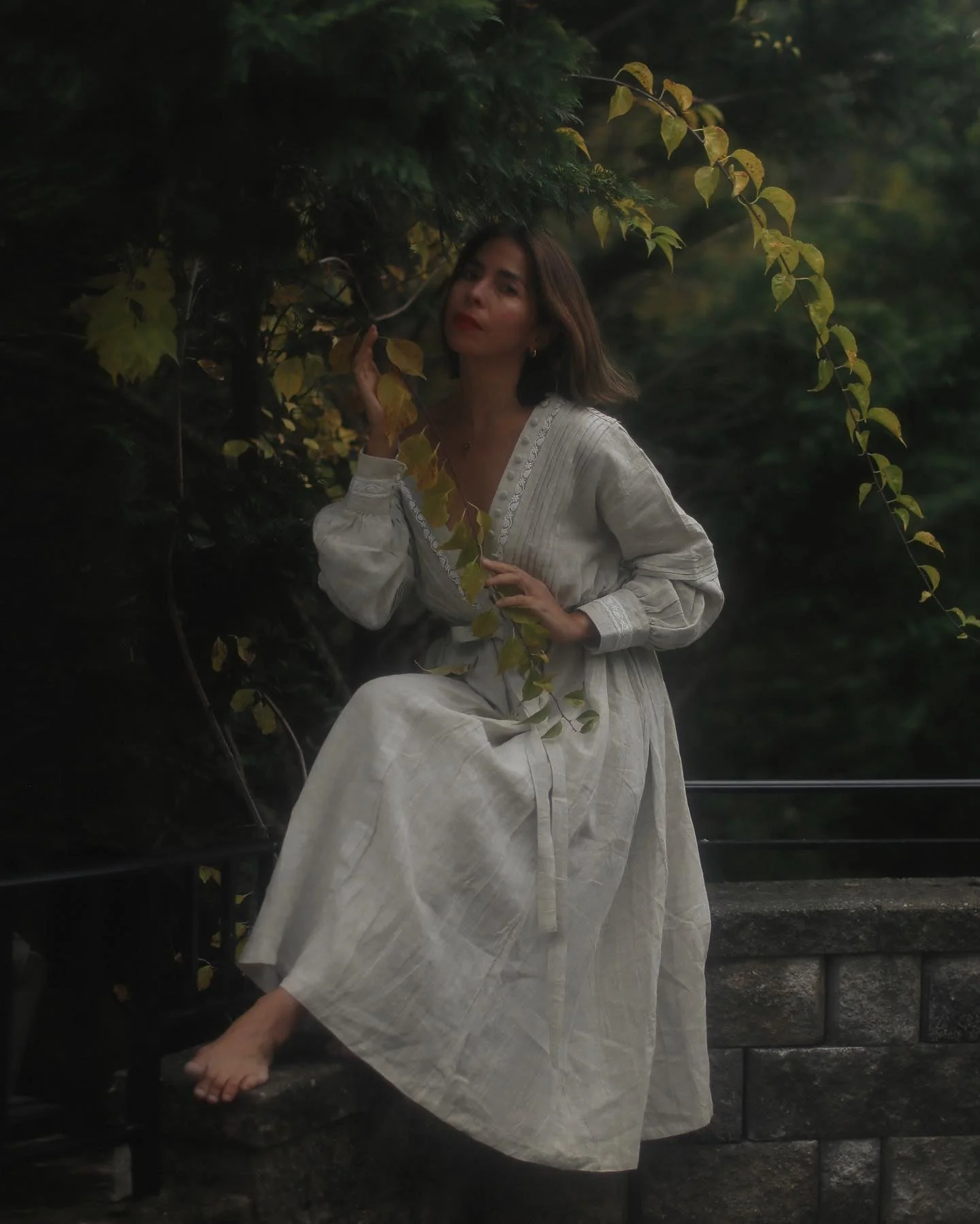Octavia 17 | pintucked V-neck linen Dress - Image 22
