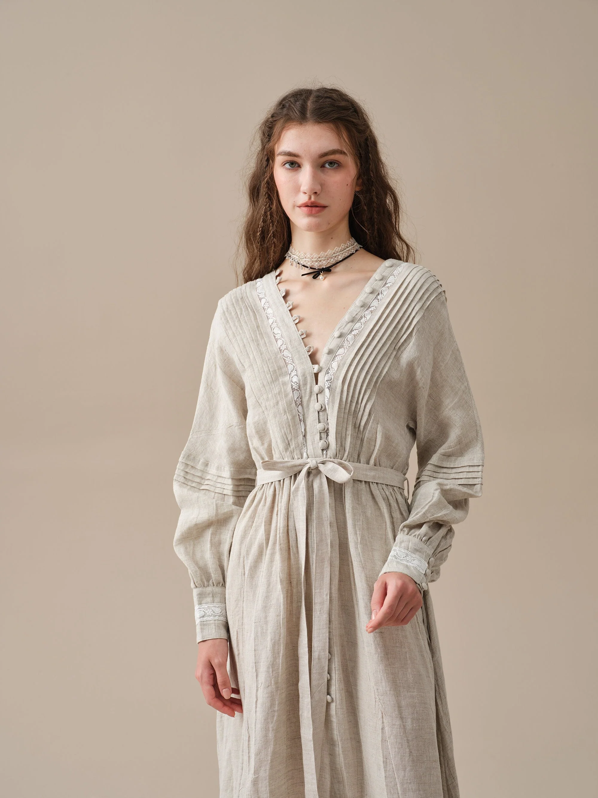 Octavia 17 | pintucked V-neck linen Dress - Image 6