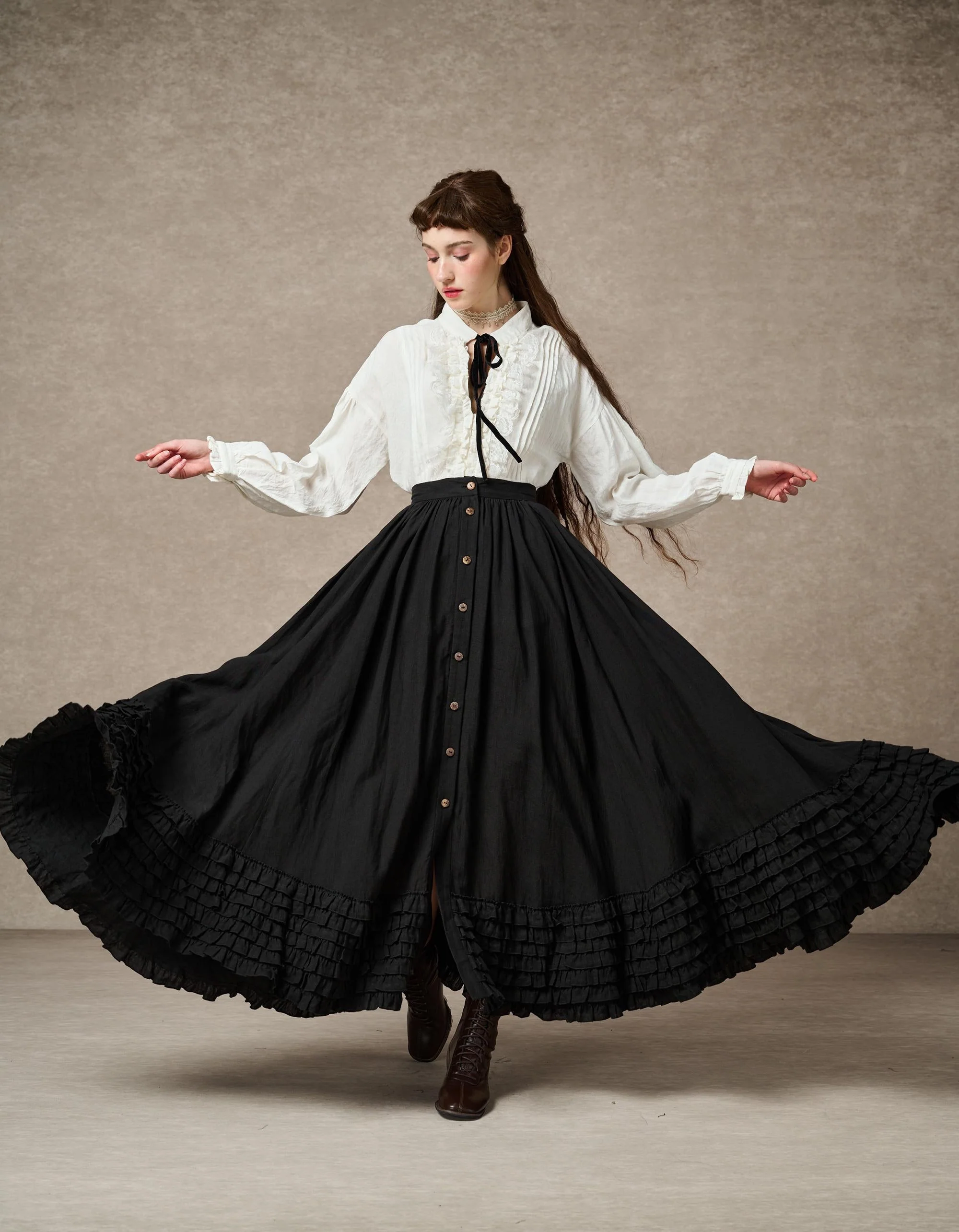 Dorothy 27 | Ruffled maxi linen skirt - Image 3