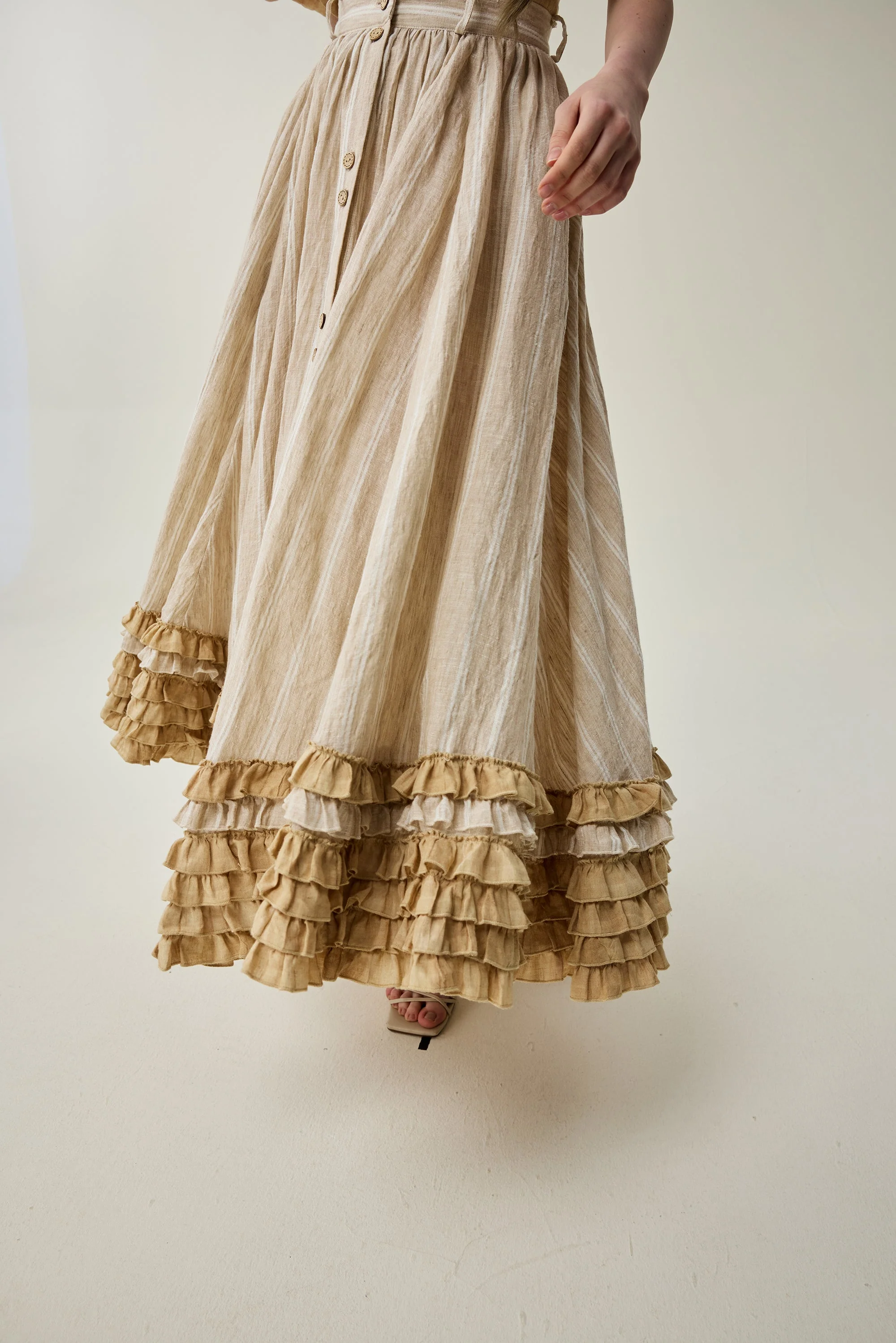 Dorothy 27 | Ruffled maxi linen skirt - Image 12